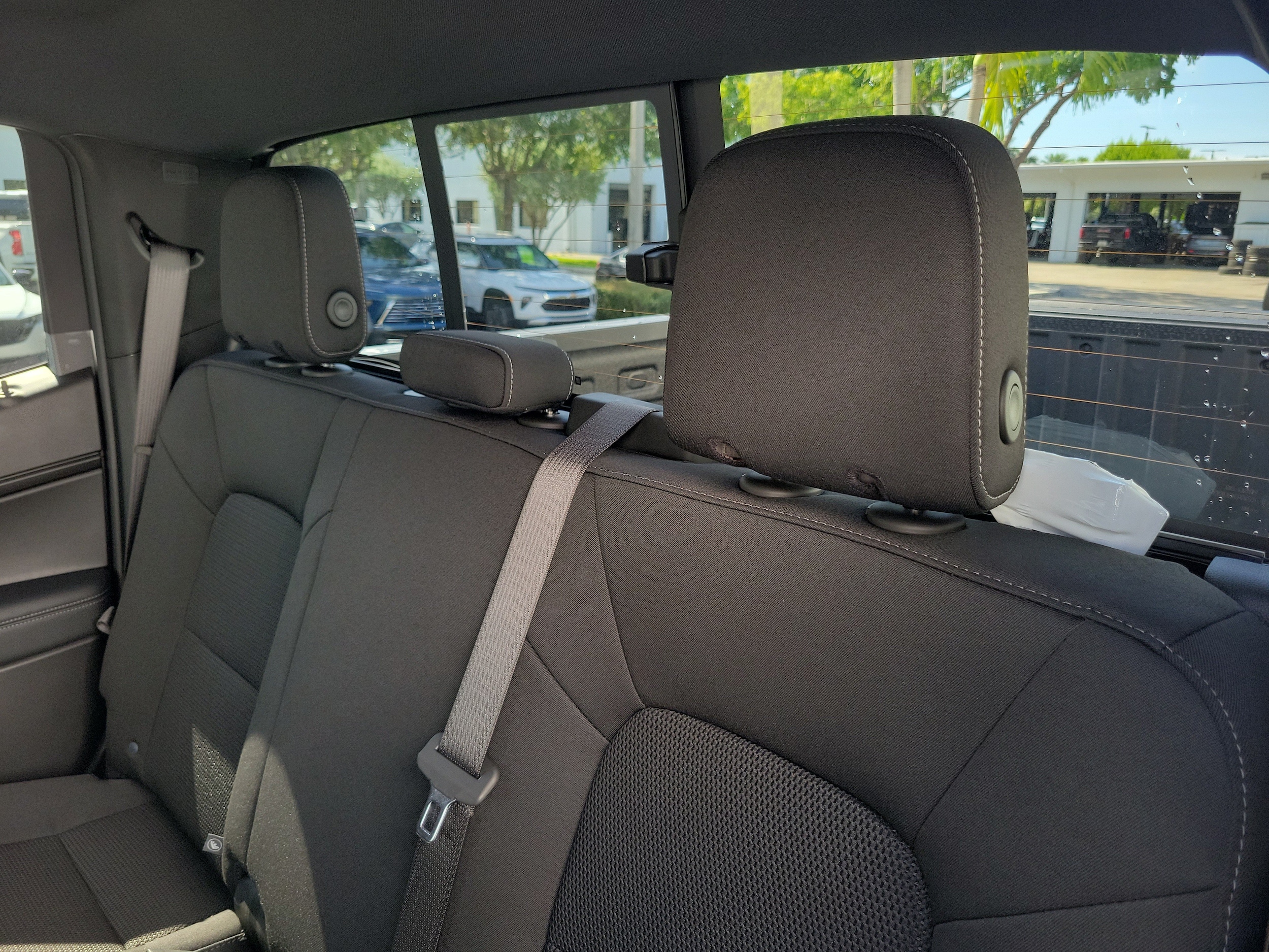 2026 GMC Canyon Elevation - Photo 12