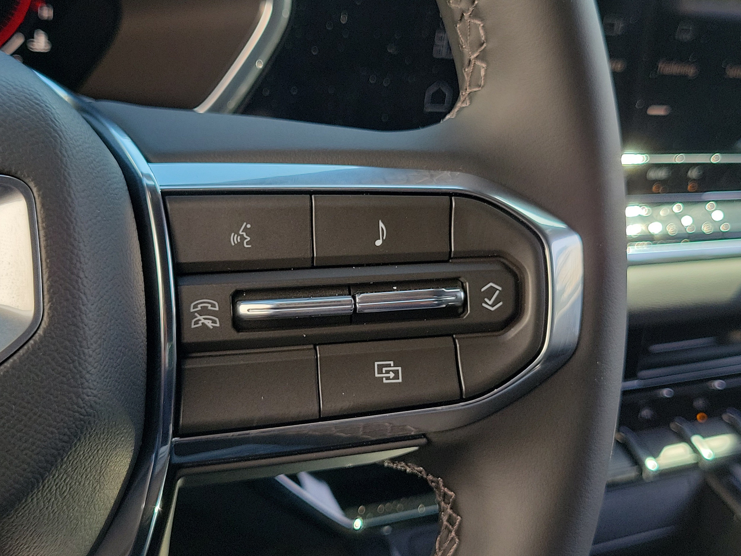 2026 GMC Canyon Elevation - Photo 25