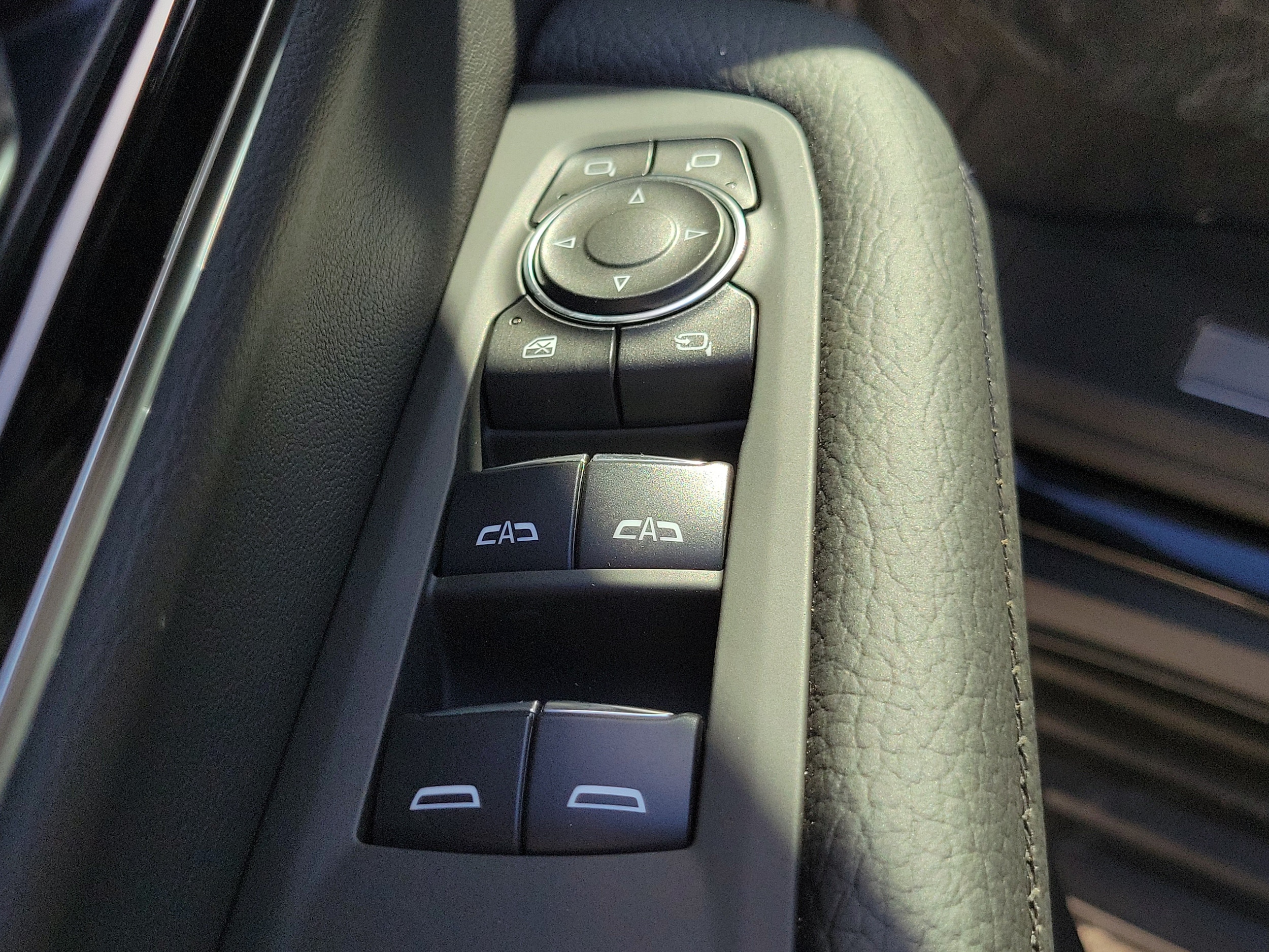 2026 GMC Yukon XL Denali - Photo 20