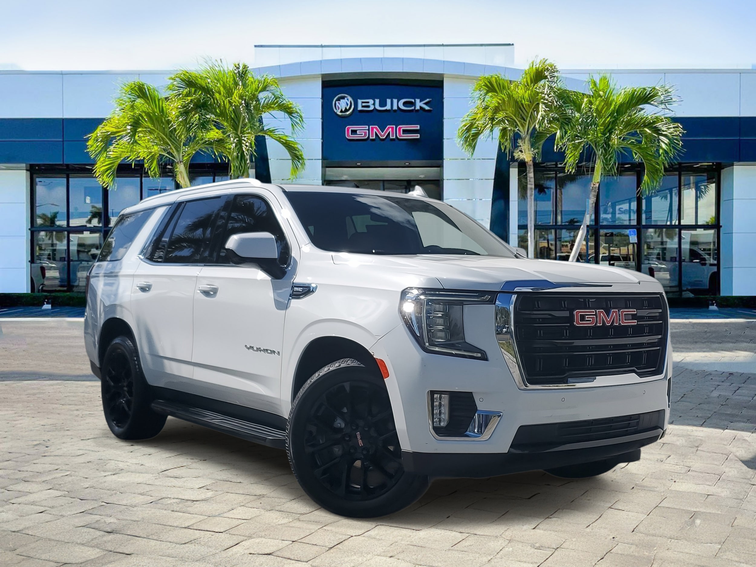 2022 GMC Yukon SLE's photo