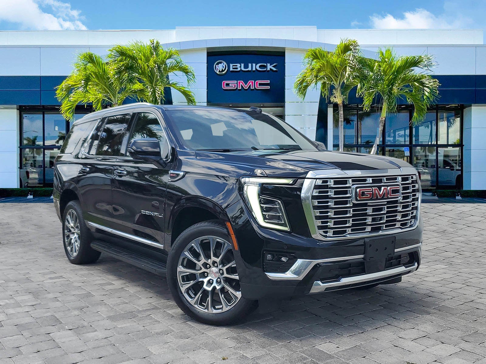 2025 GMC Yukon 4WD Denali's photo
