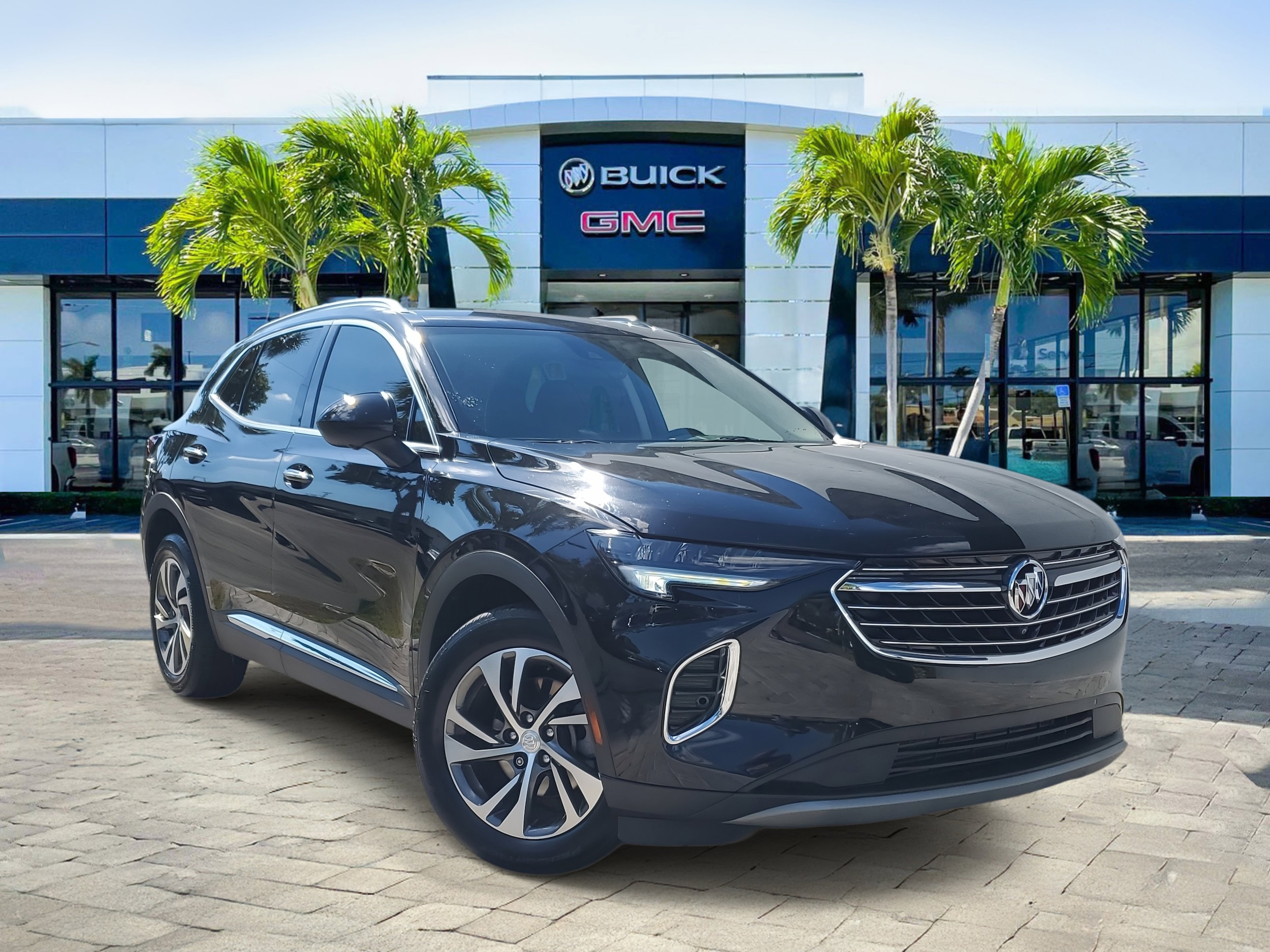 2021 Buick Envision Essence's photo