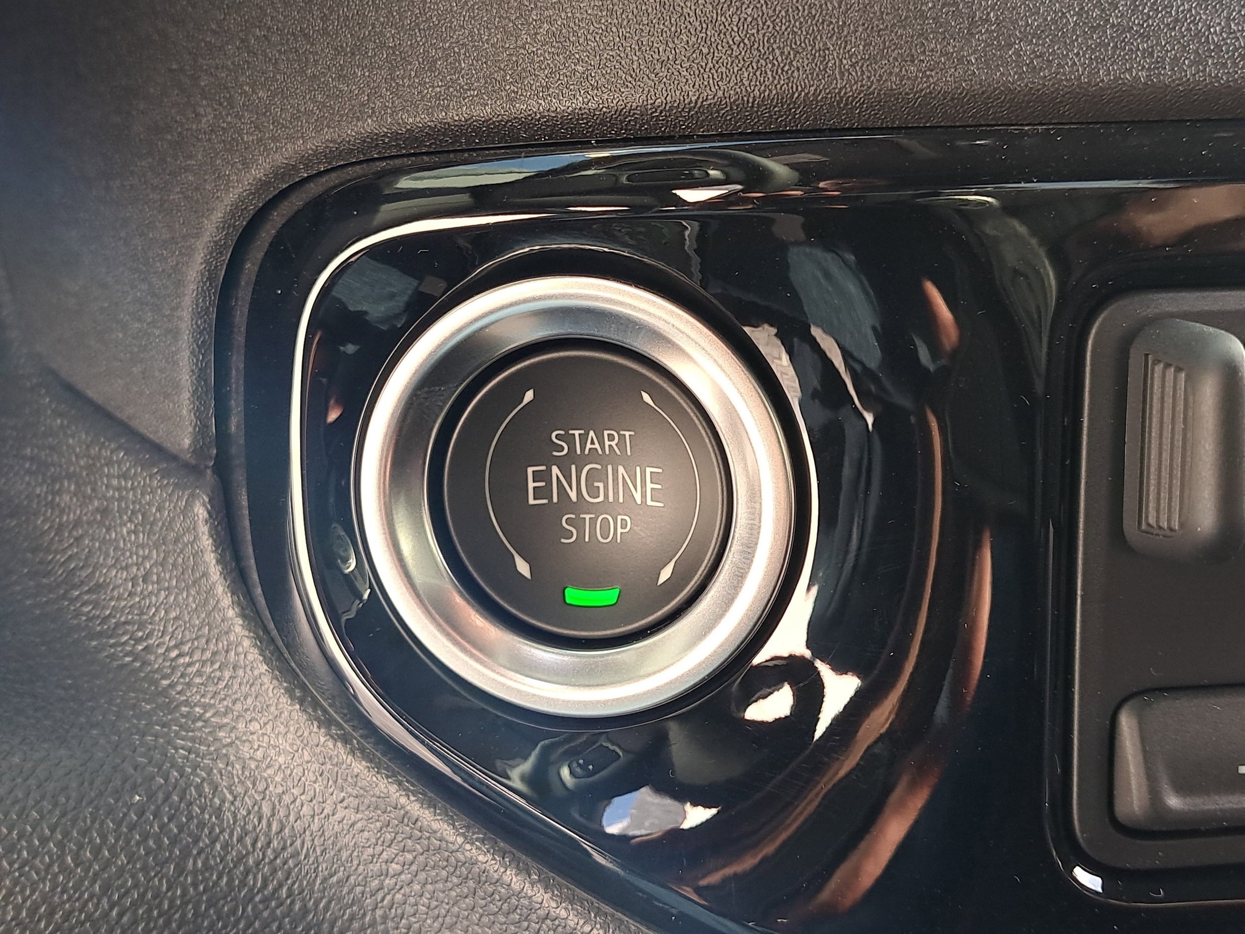 2025 GMC Sierra 1500 Elevation - Photo 30