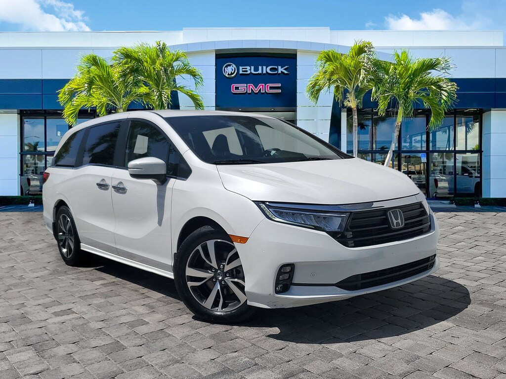 Used 2024 Honda Odyssey Touring Minivan