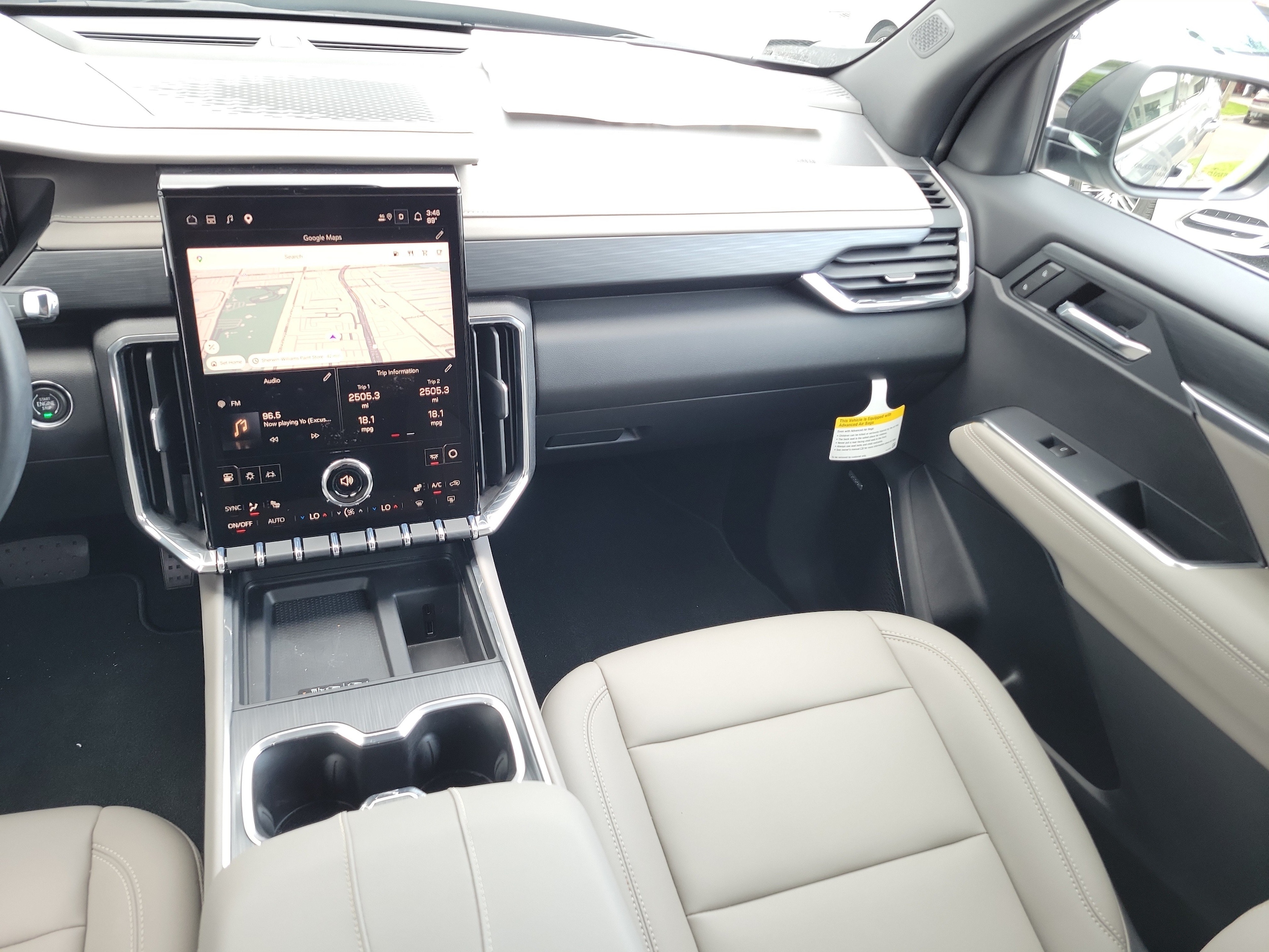 2026 GMC Acadia Elevation - Photo 17