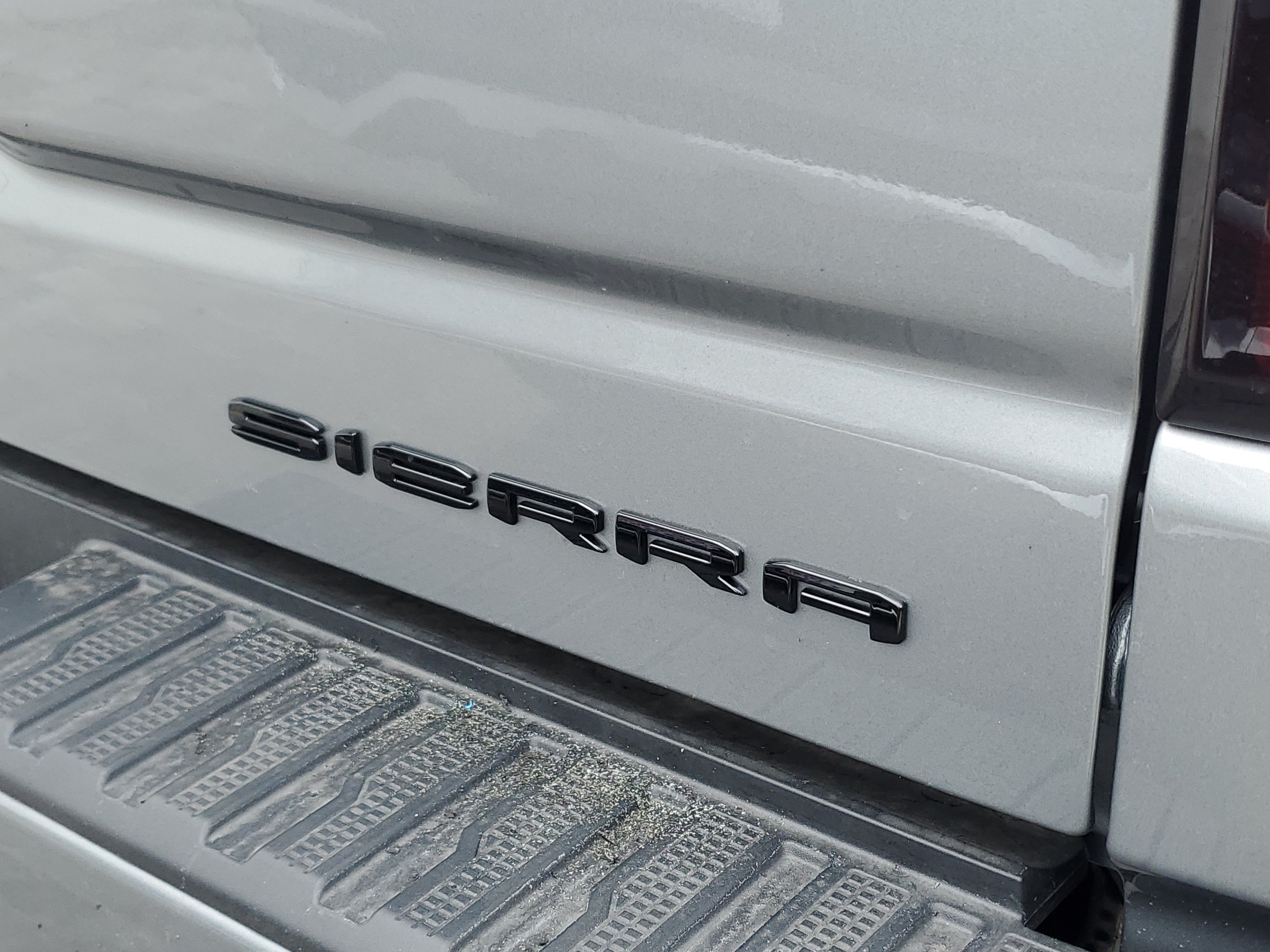 2026 GMC Sierra 1500 Denali - Photo 9