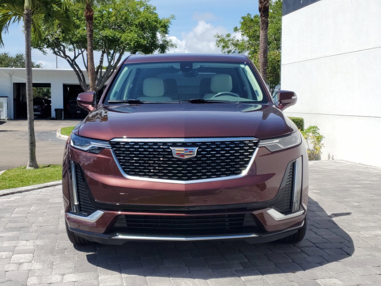 Used 2022 Cadillac XT6 Premium Luxury with VIN 1GYKPCRS1NZ118548 for sale in Delray Beach, FL