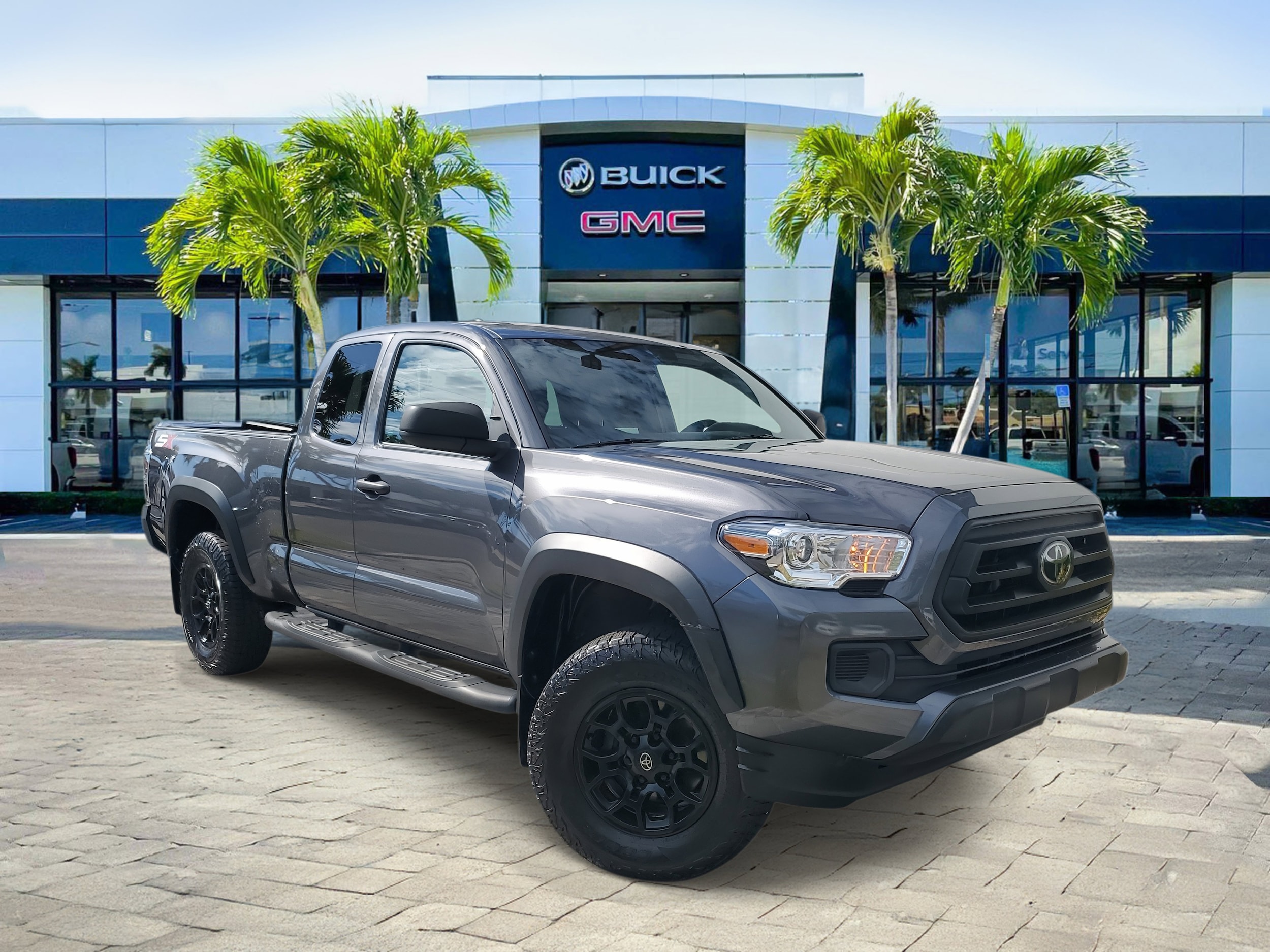 2022 Toyota Tacoma SR's photo