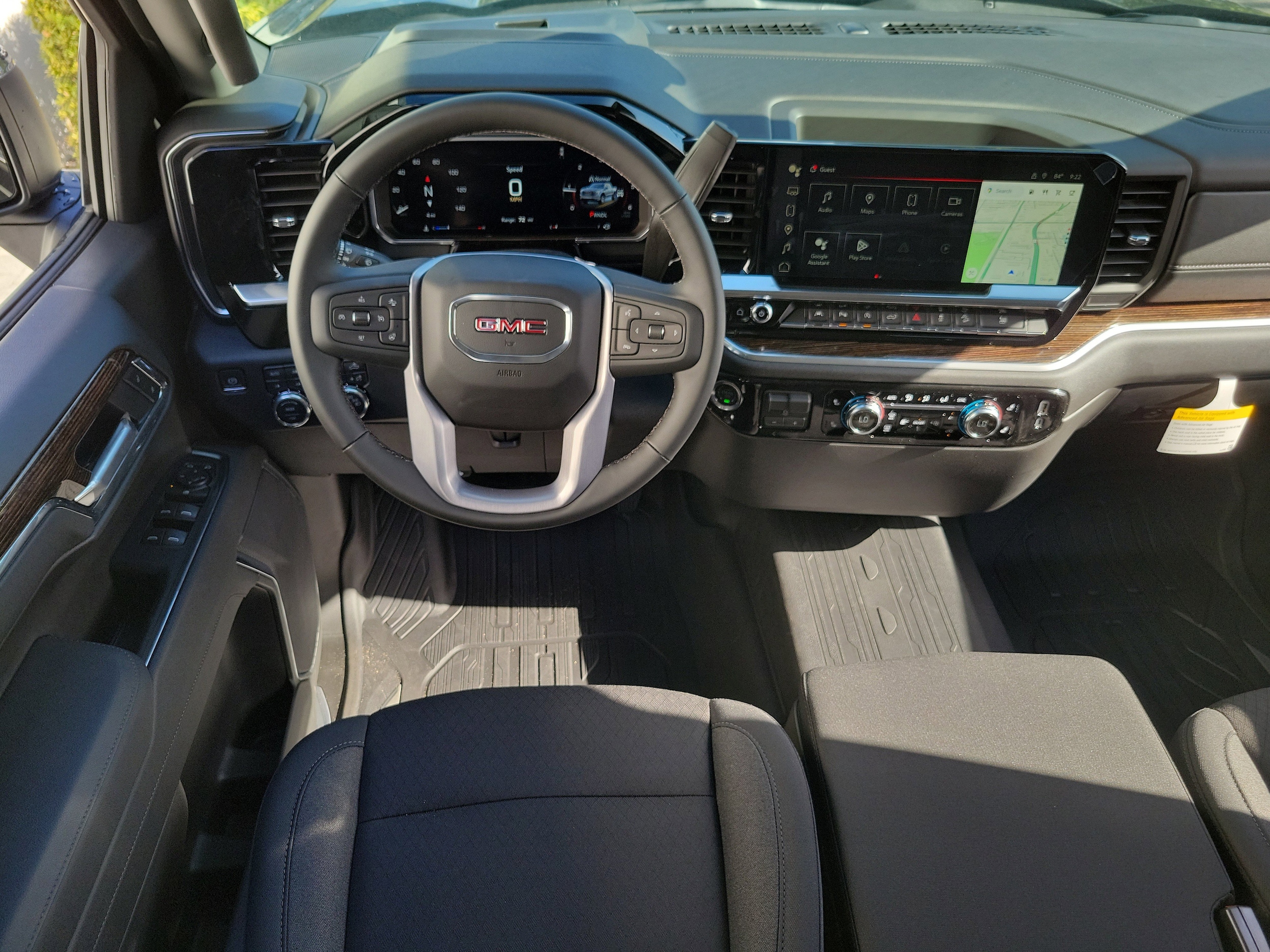 2026 GMC Sierra 1500 SLE - Photo 15