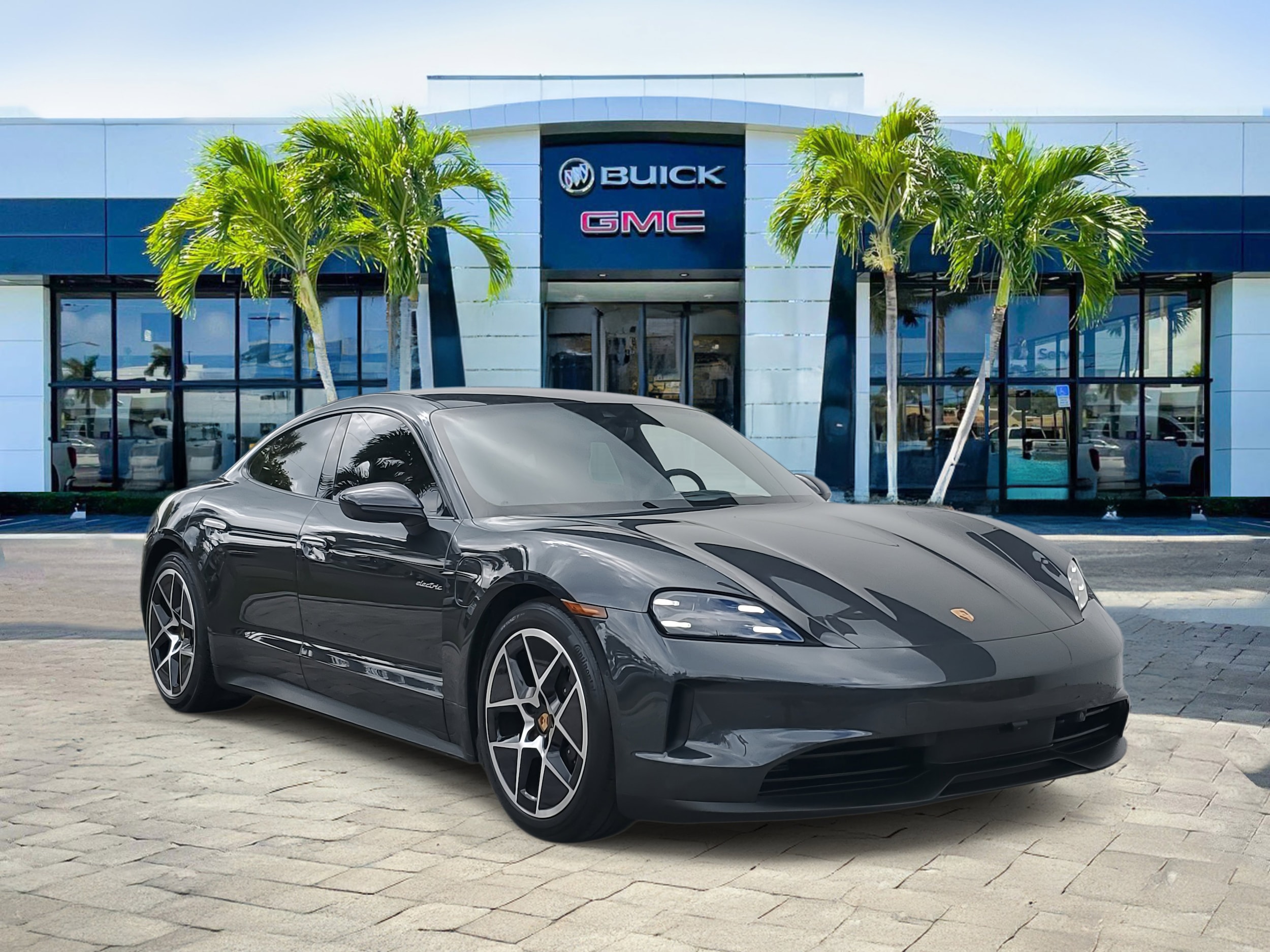 2025 Porsche Taycan Base's photo