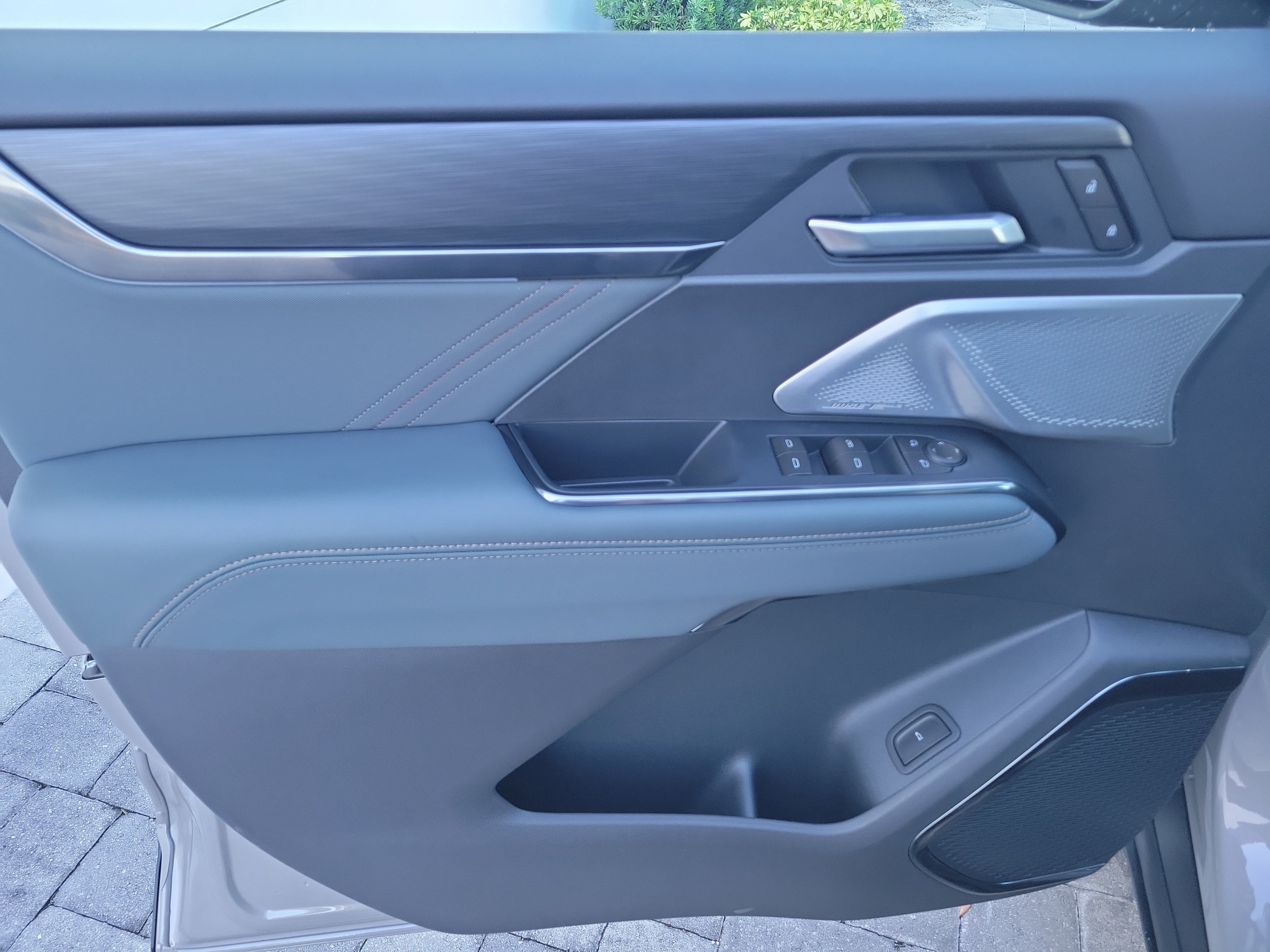 2027 GMC Acadia AT4 - Photo 18