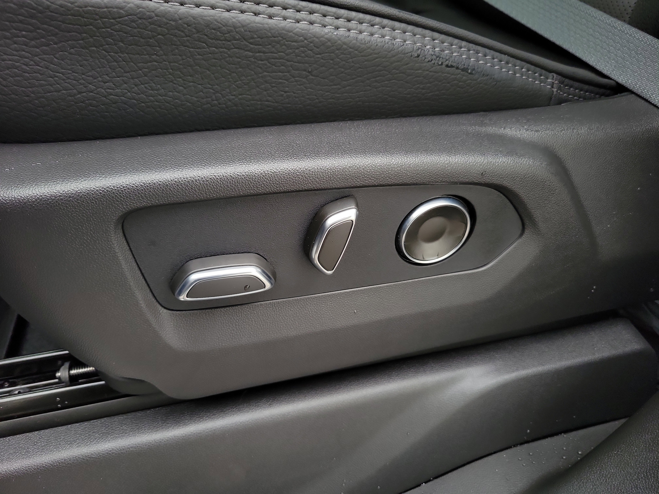 2026 GMC Sierra 2500HD Denali - Photo 23