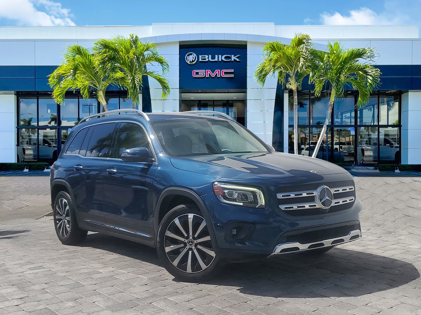 2021 Mercedes-Benz GLB Base