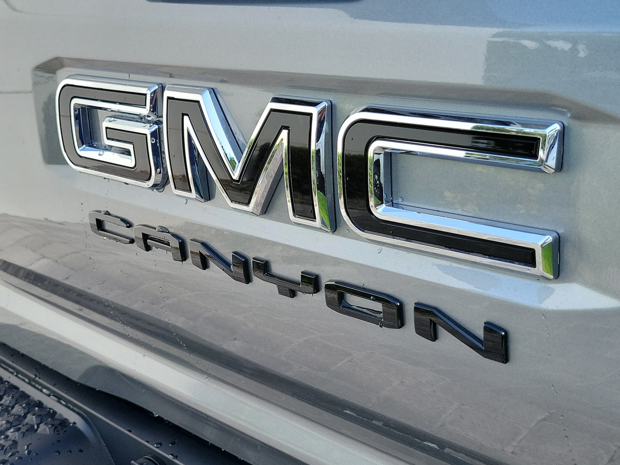 2026 GMC Canyon Elevation - Photo 7