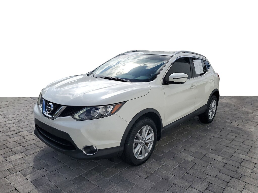 Used 2017 Nissan Rogue Sport SV SUV