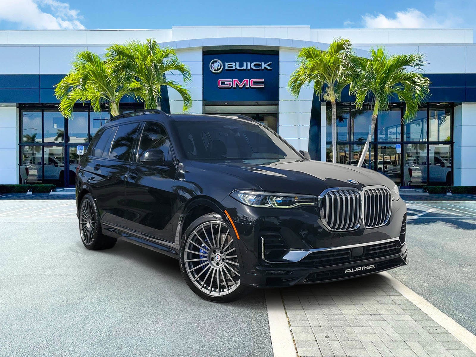 2022 BMW X7 ALPINA XB7's photo