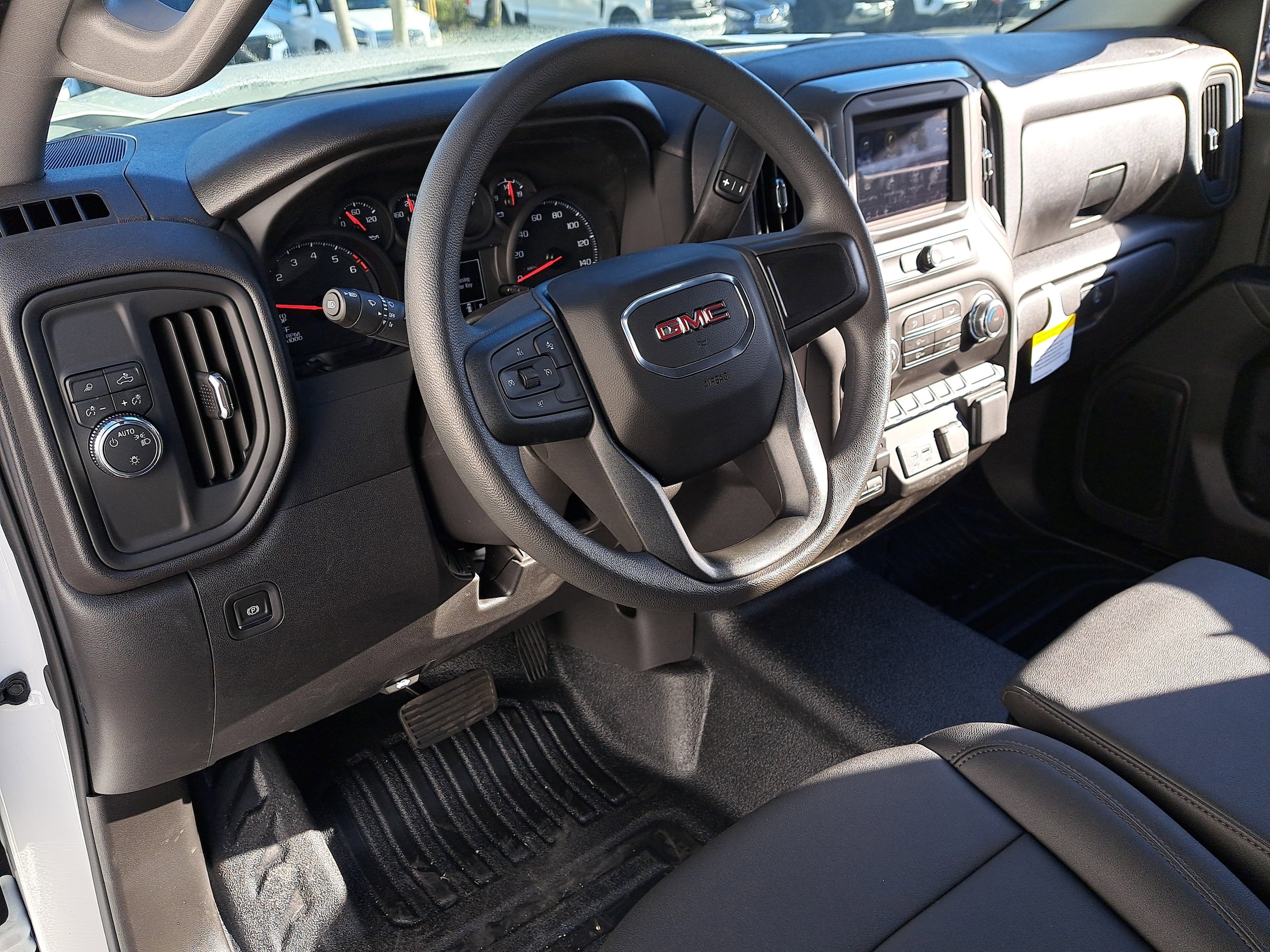 2026 GMC Sierra 1500 Pro - Photo 14