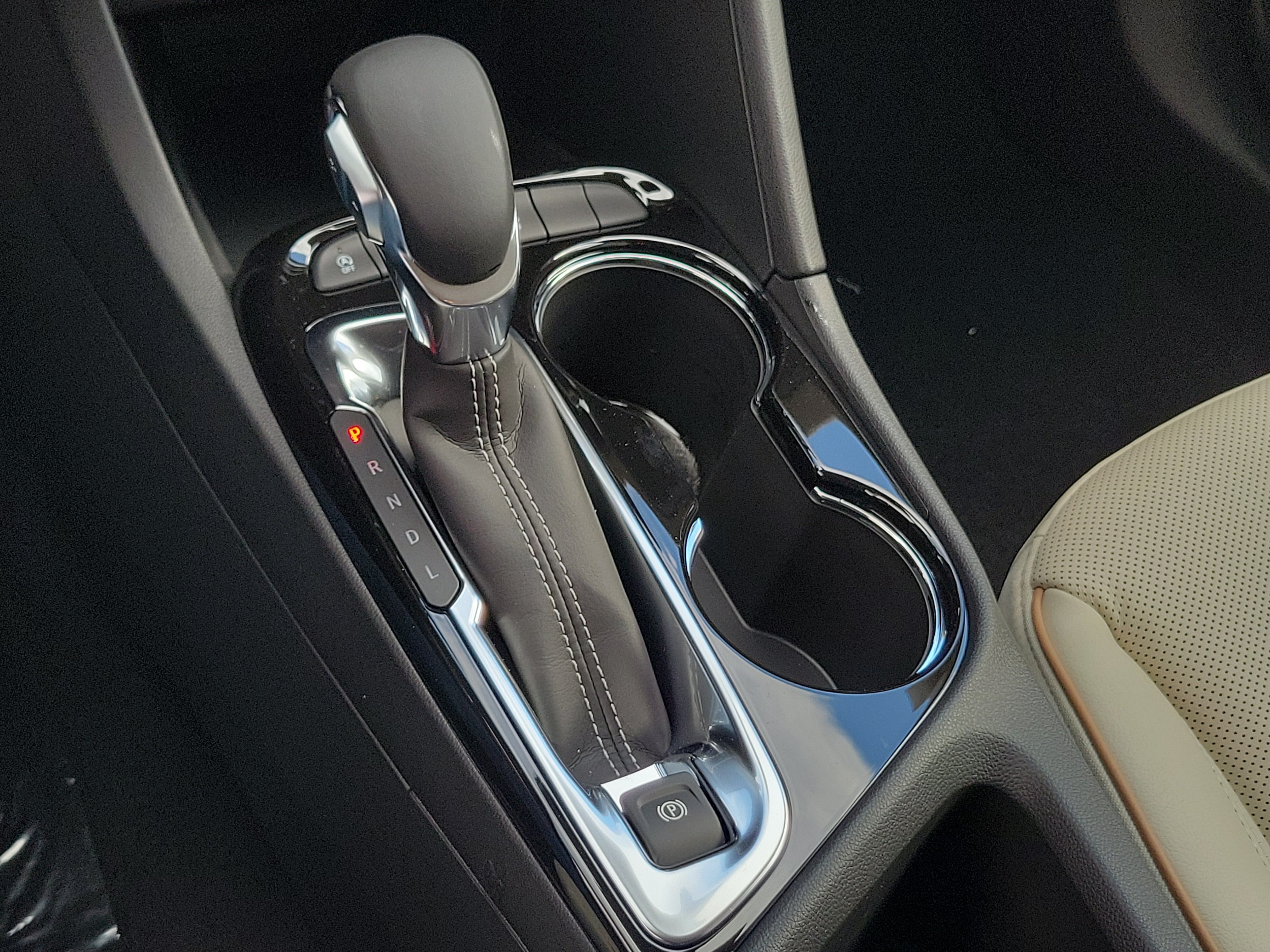 2026 Buick Encore GX Avenir - Photo 30