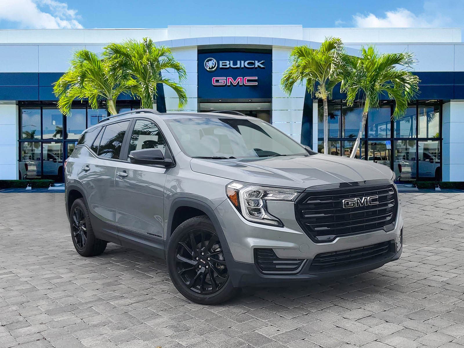2023 GMC Terrain SLE FWD's photo