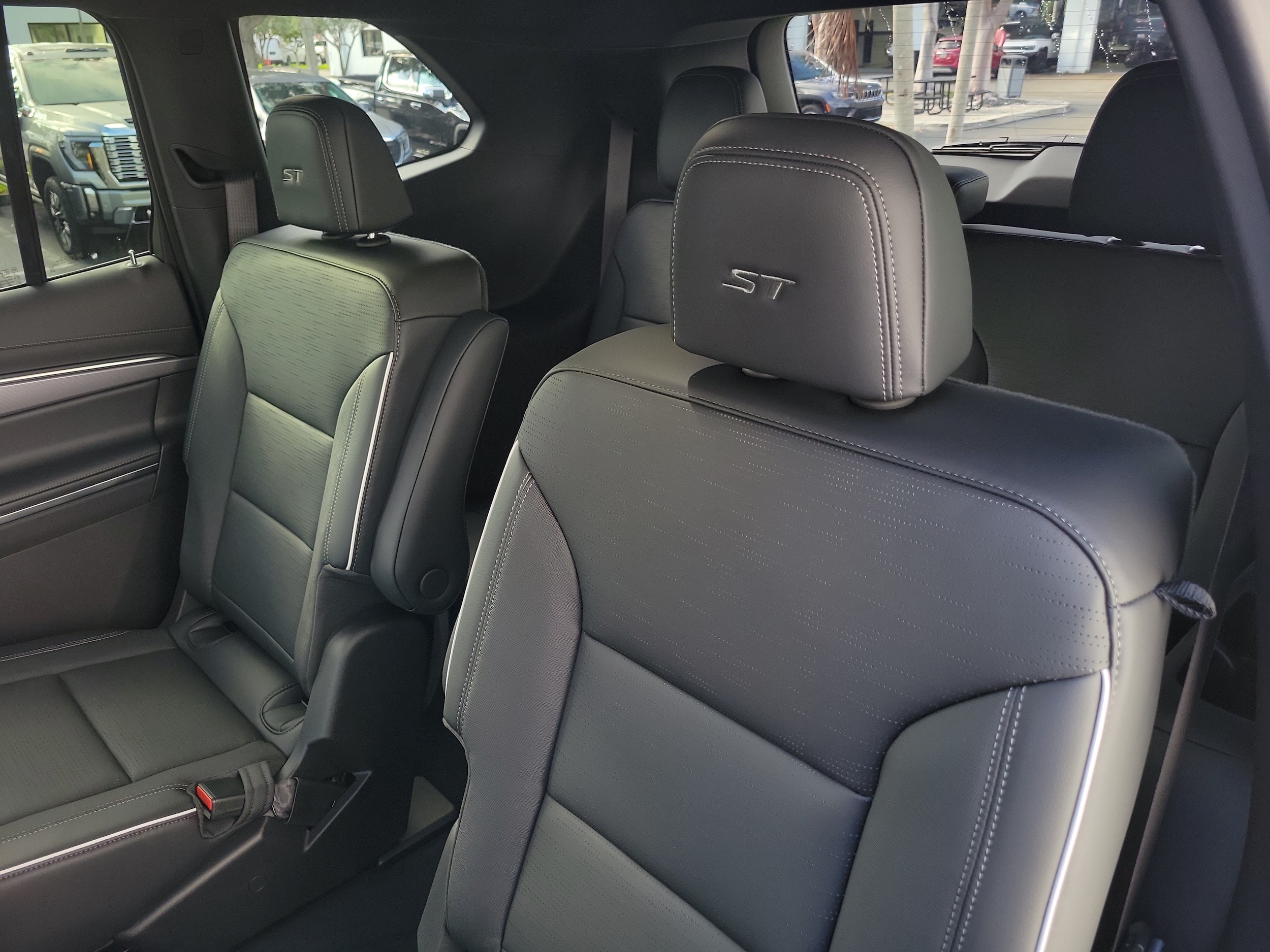 2026 Buick Enclave Sport Touring - Photo 13