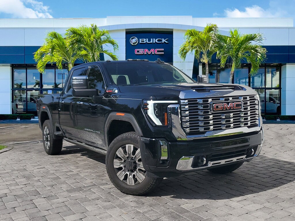 Used 2025 GMC Sierra 2500 HD Denali Truck