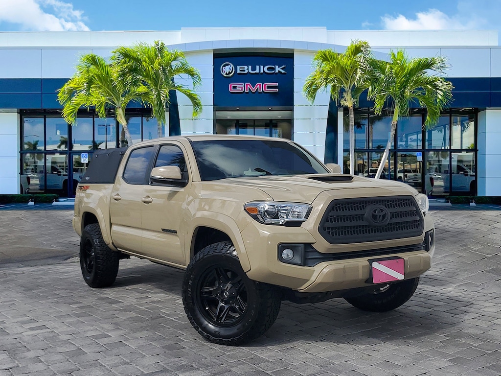 Used 2017 Toyota Tacoma TRD Sport Truck Double Cab