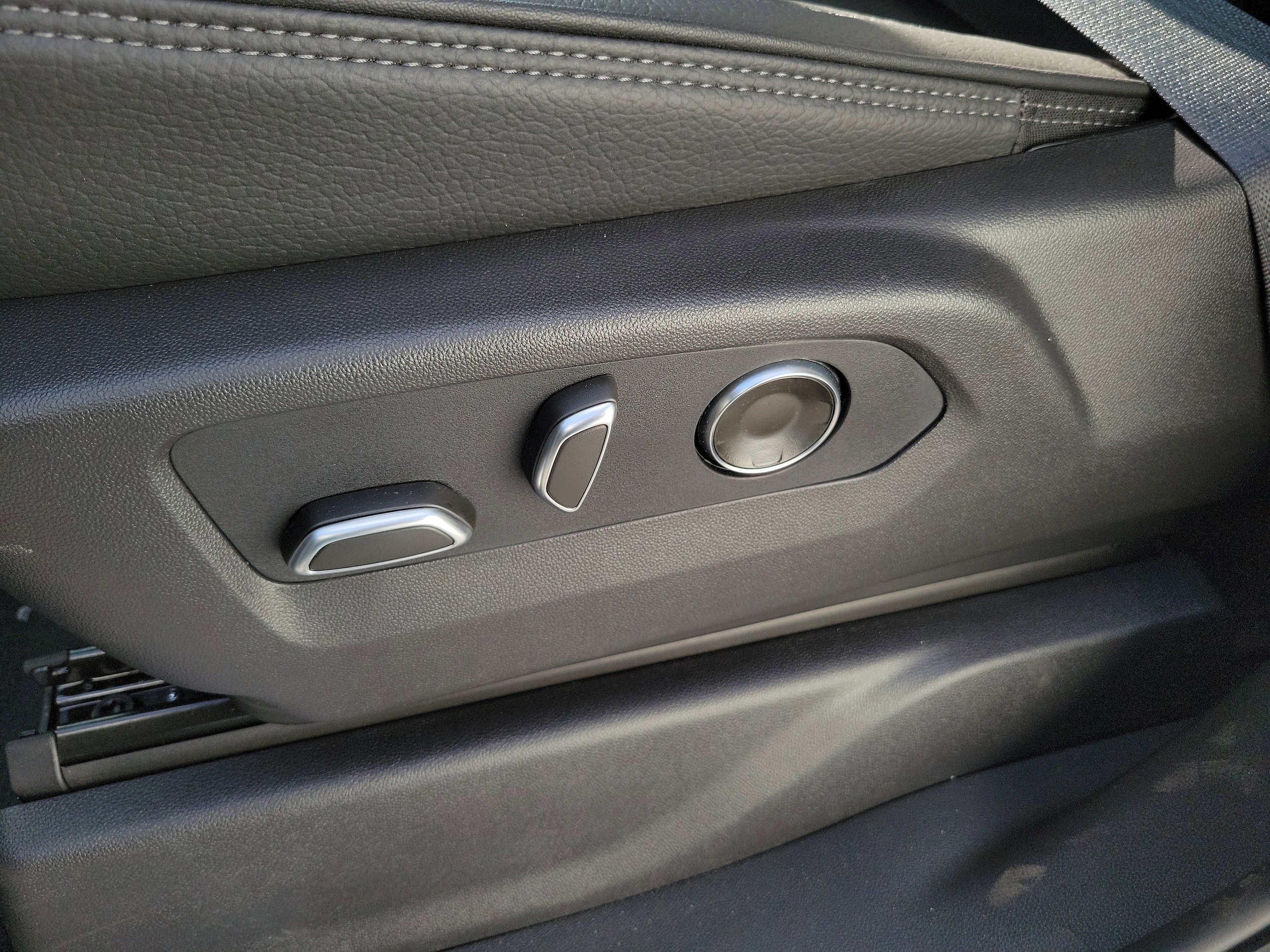 2026 GMC Sierra 2500HD Denali - Photo 23