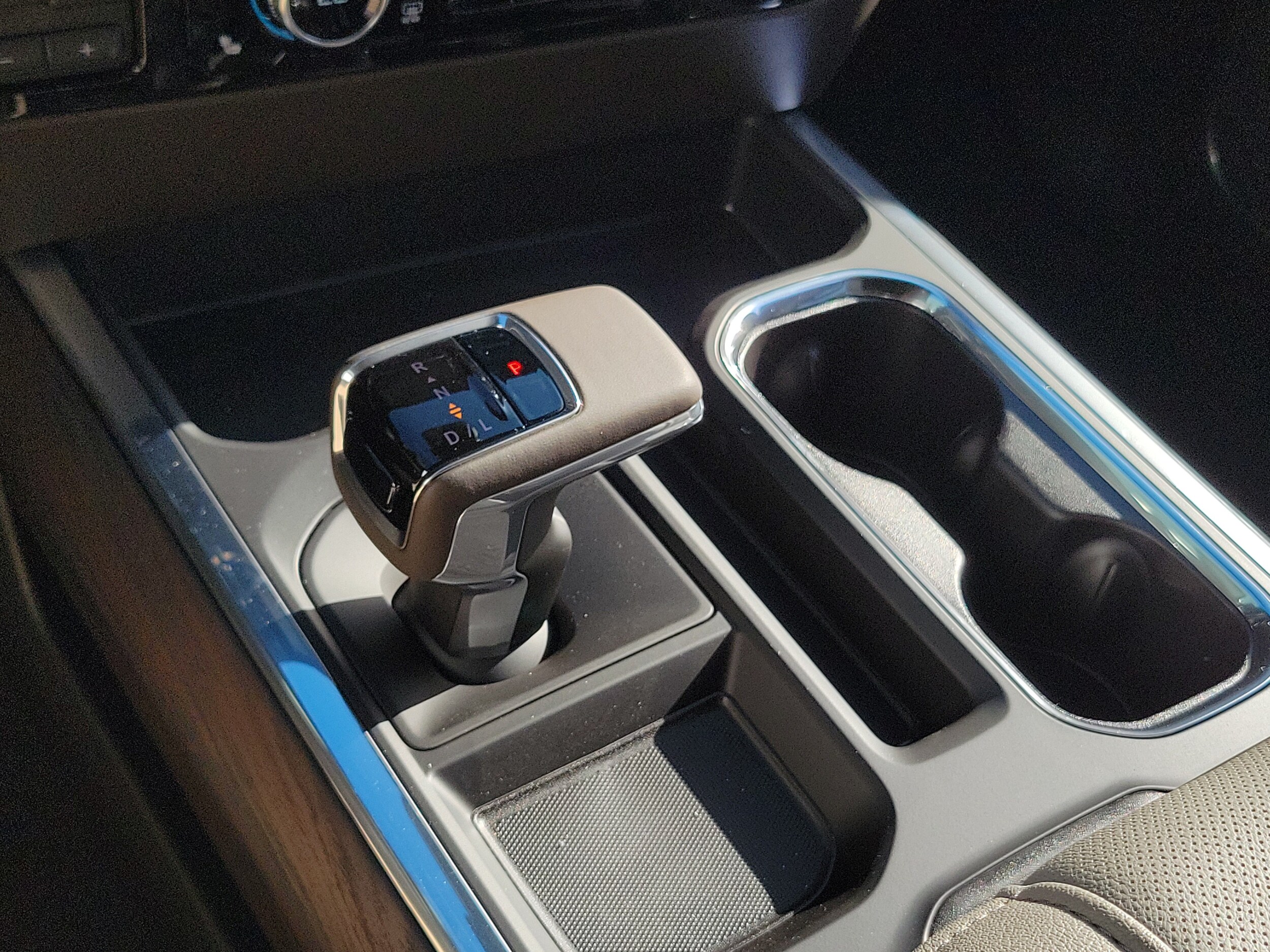 2026 GMC Sierra 1500 SLT - Photo 31