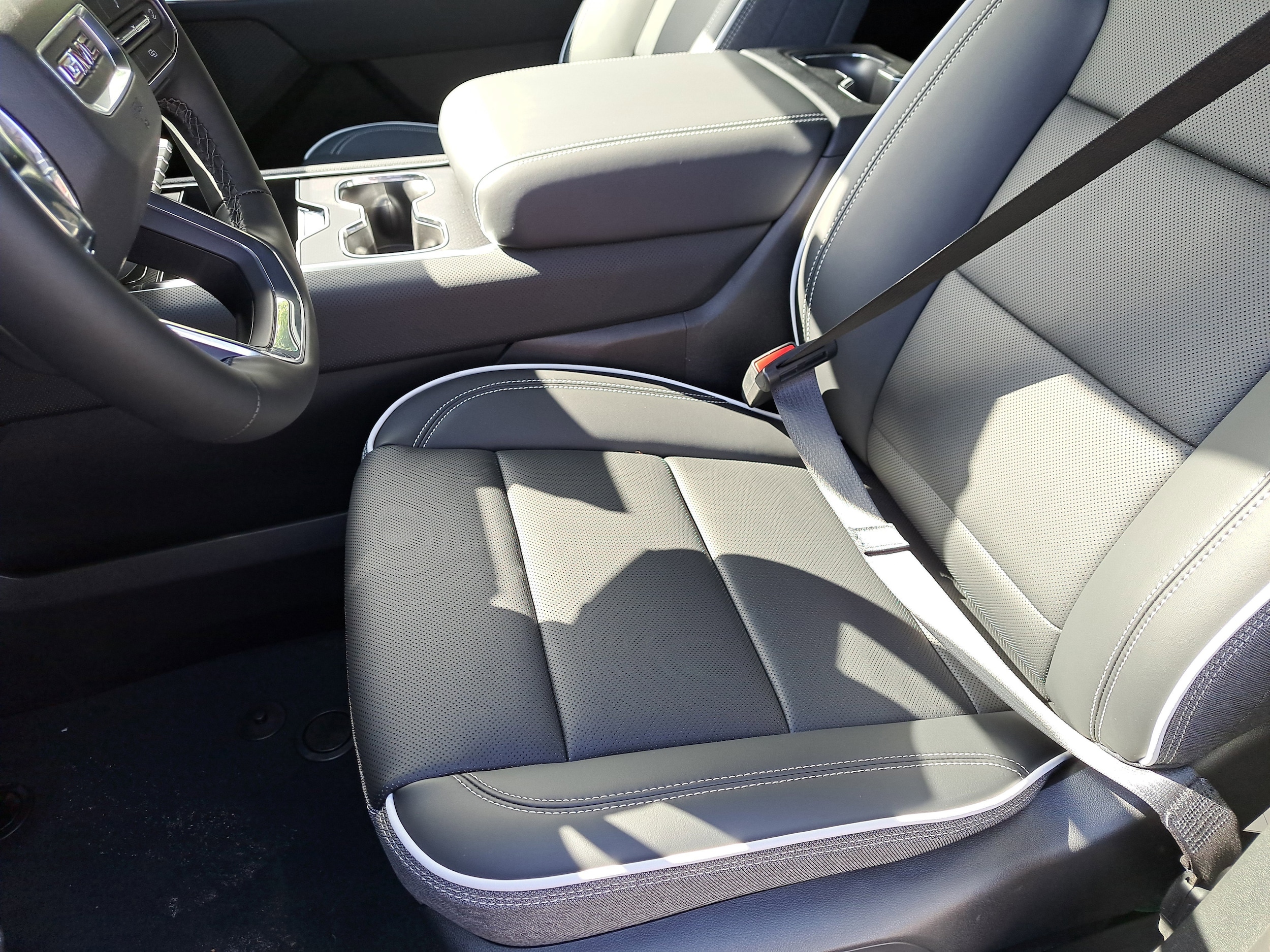 2026 GMC Sierra EV Elevation - Photo 21