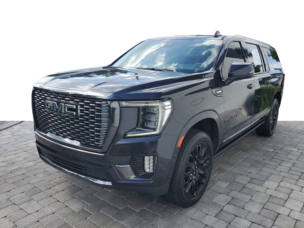 Used 2023 GMC Yukon XL Denali Ultimate SUV
