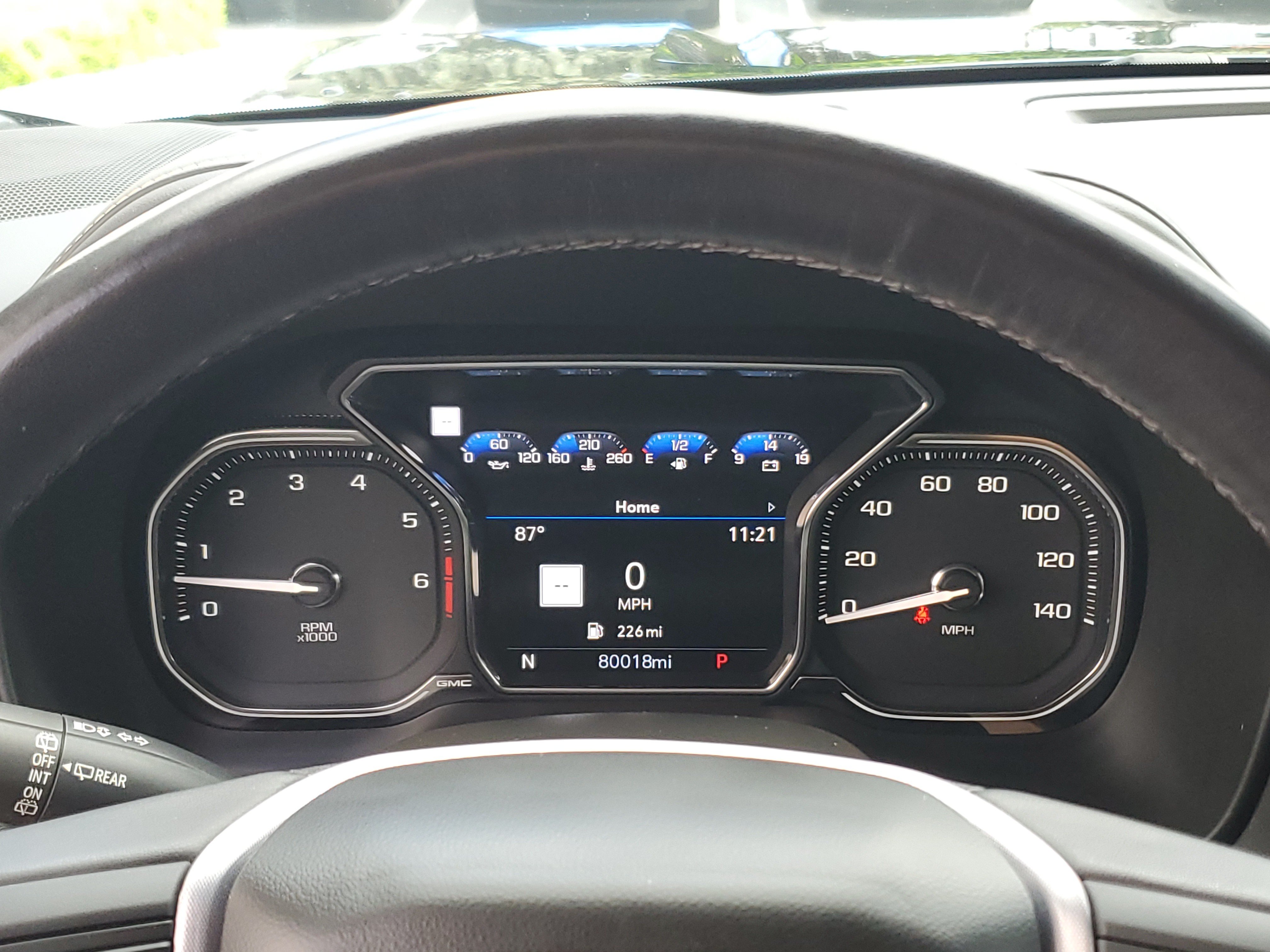 2021 GMC Yukon SLT - Photo 26