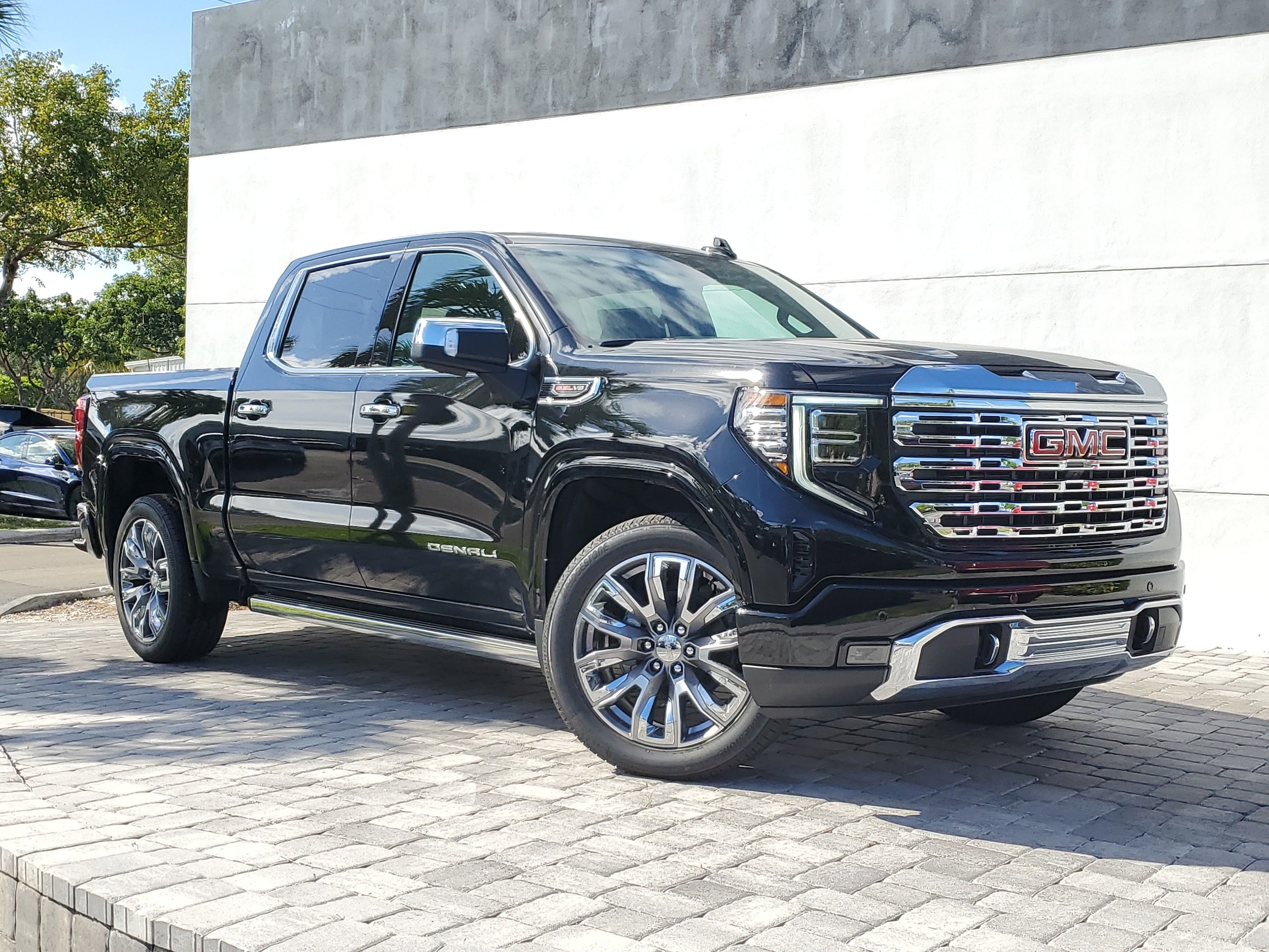 2026 GMC Sierra 1500 Denali's photo