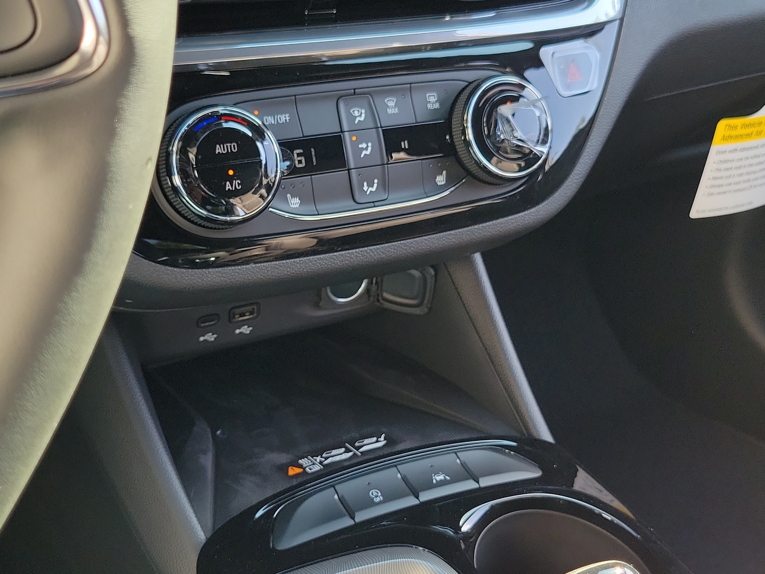 2026 Buick Envista Sport Touring - Photo 30