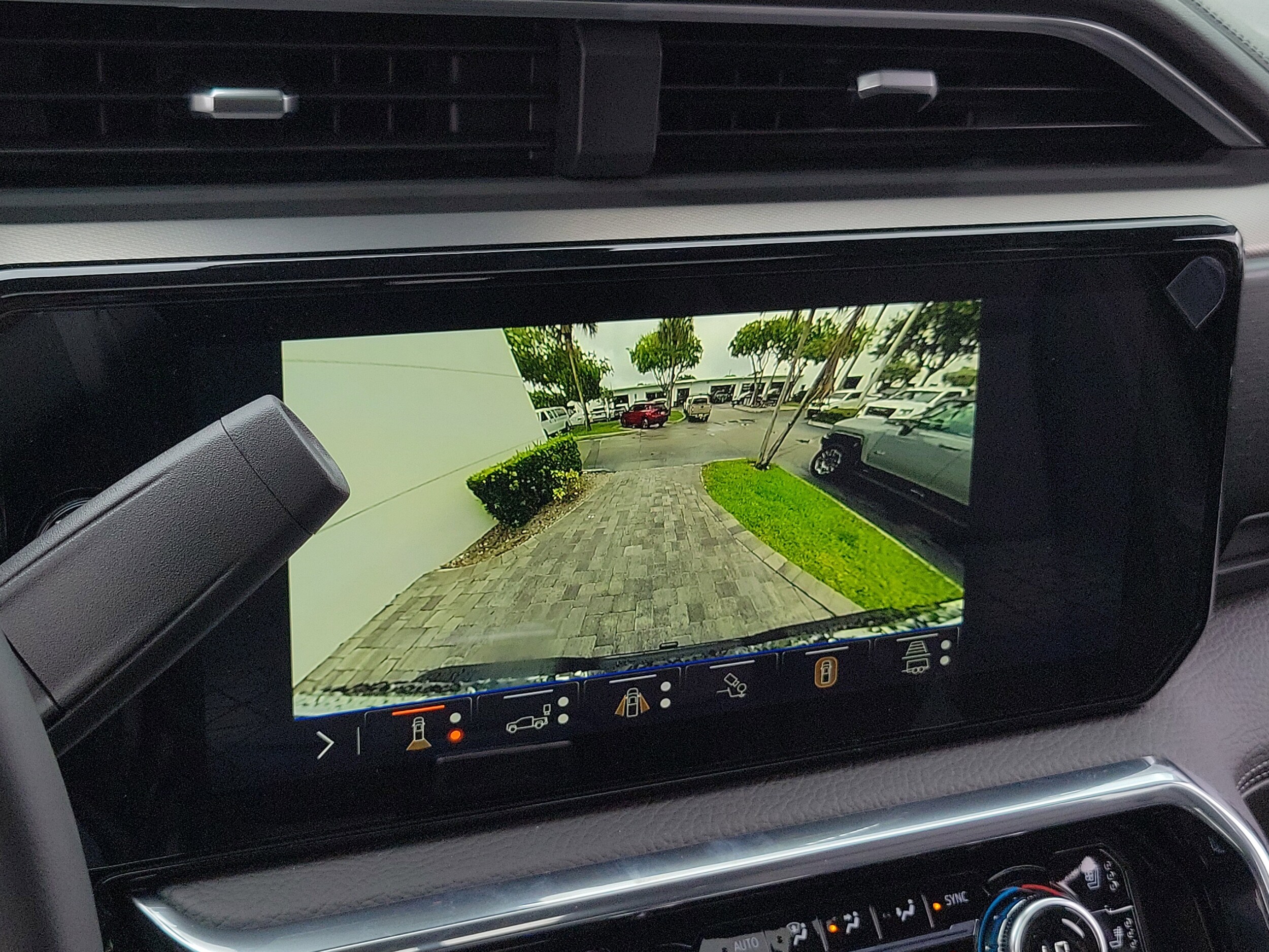 2026 GMC Sierra 2500HD Denali - Photo 29