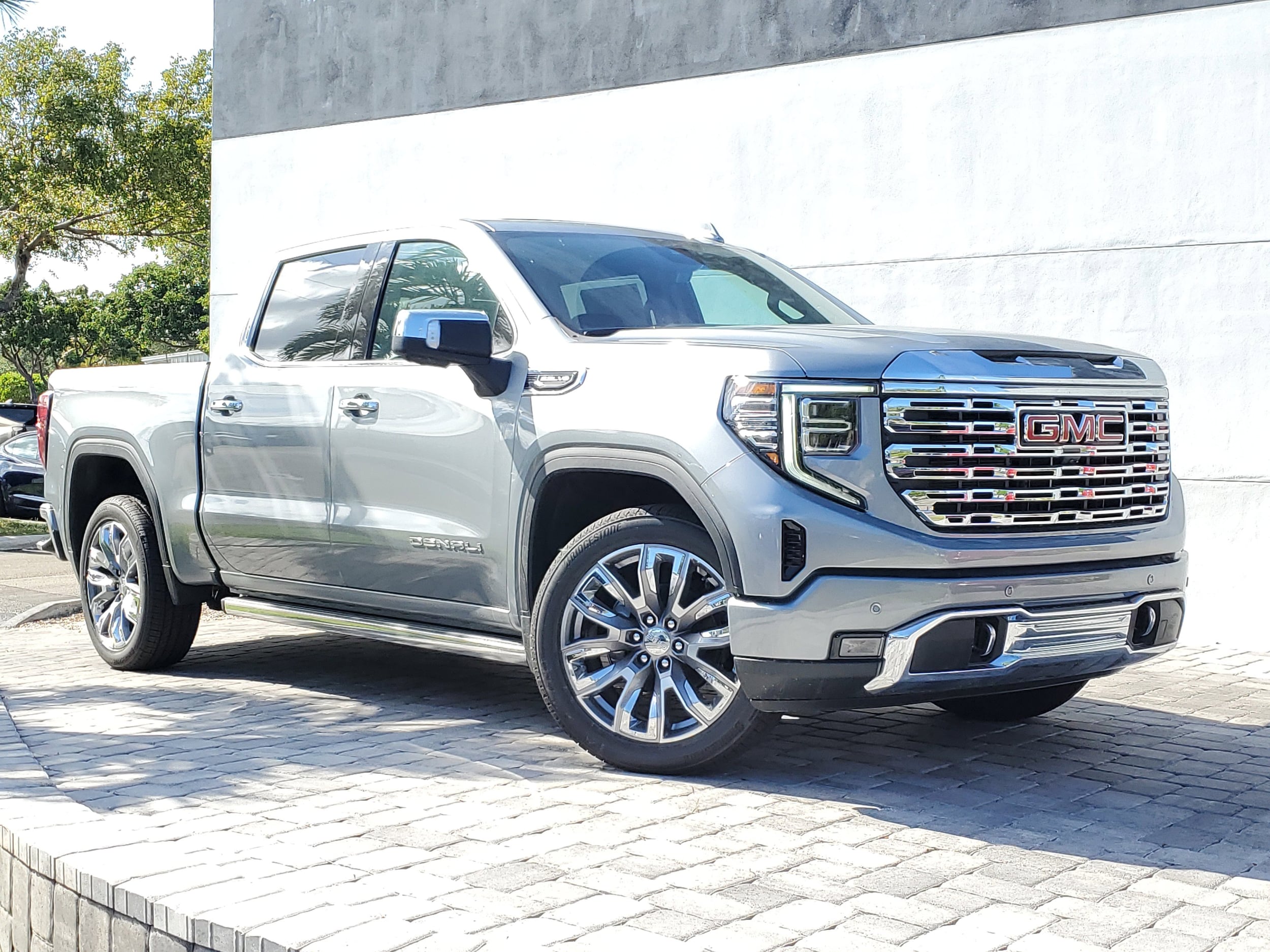 2026 GMC Sierra 1500 Denali's photo