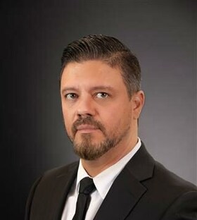 Staff member Andy Mariano from ID_b69802