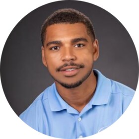 Staff member Peter Jack from ID_7cc97f