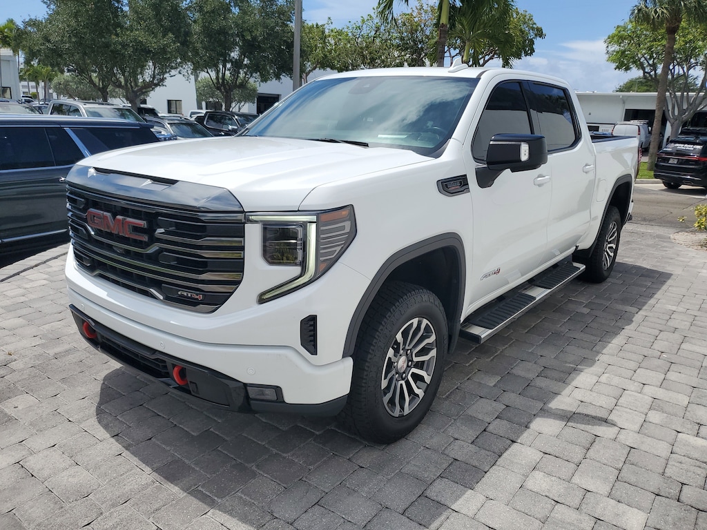 Used 2023 GMC Sierra 1500 AT4 Truck Crew Cab