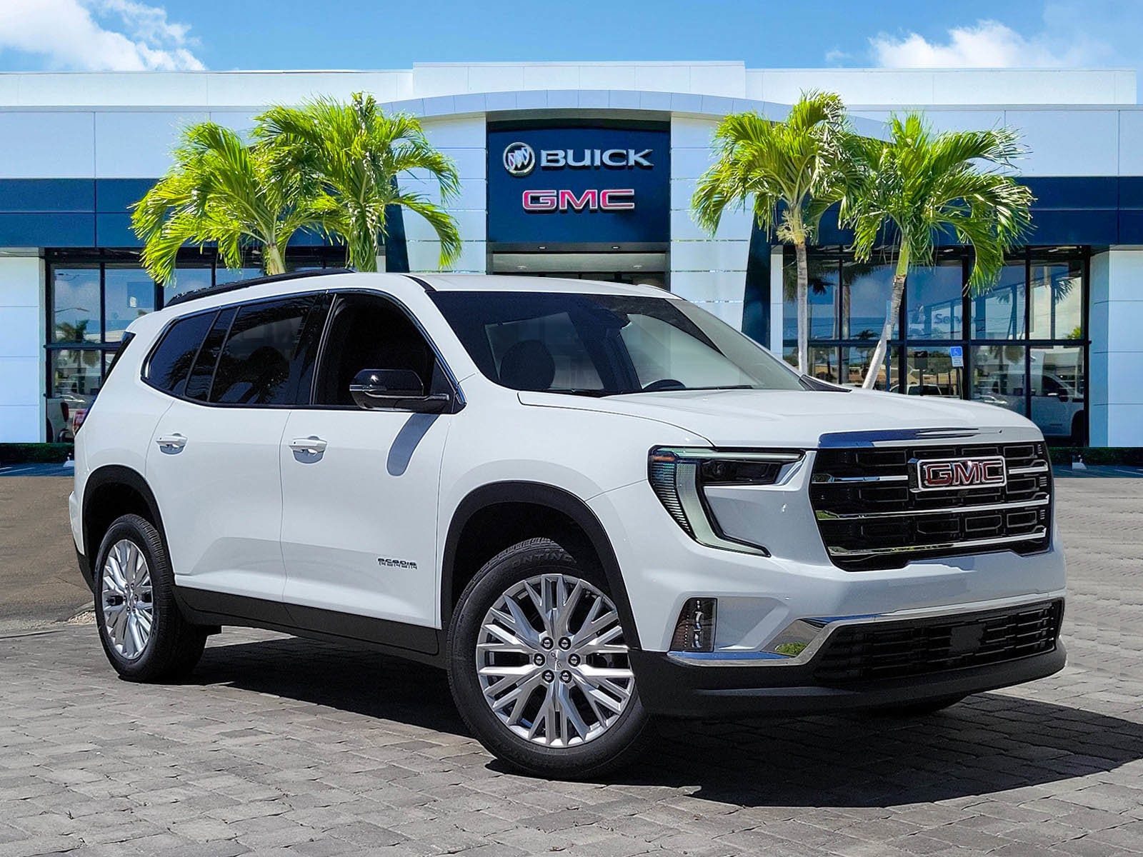 2026 GMC Acadia Elevation FWD's photo