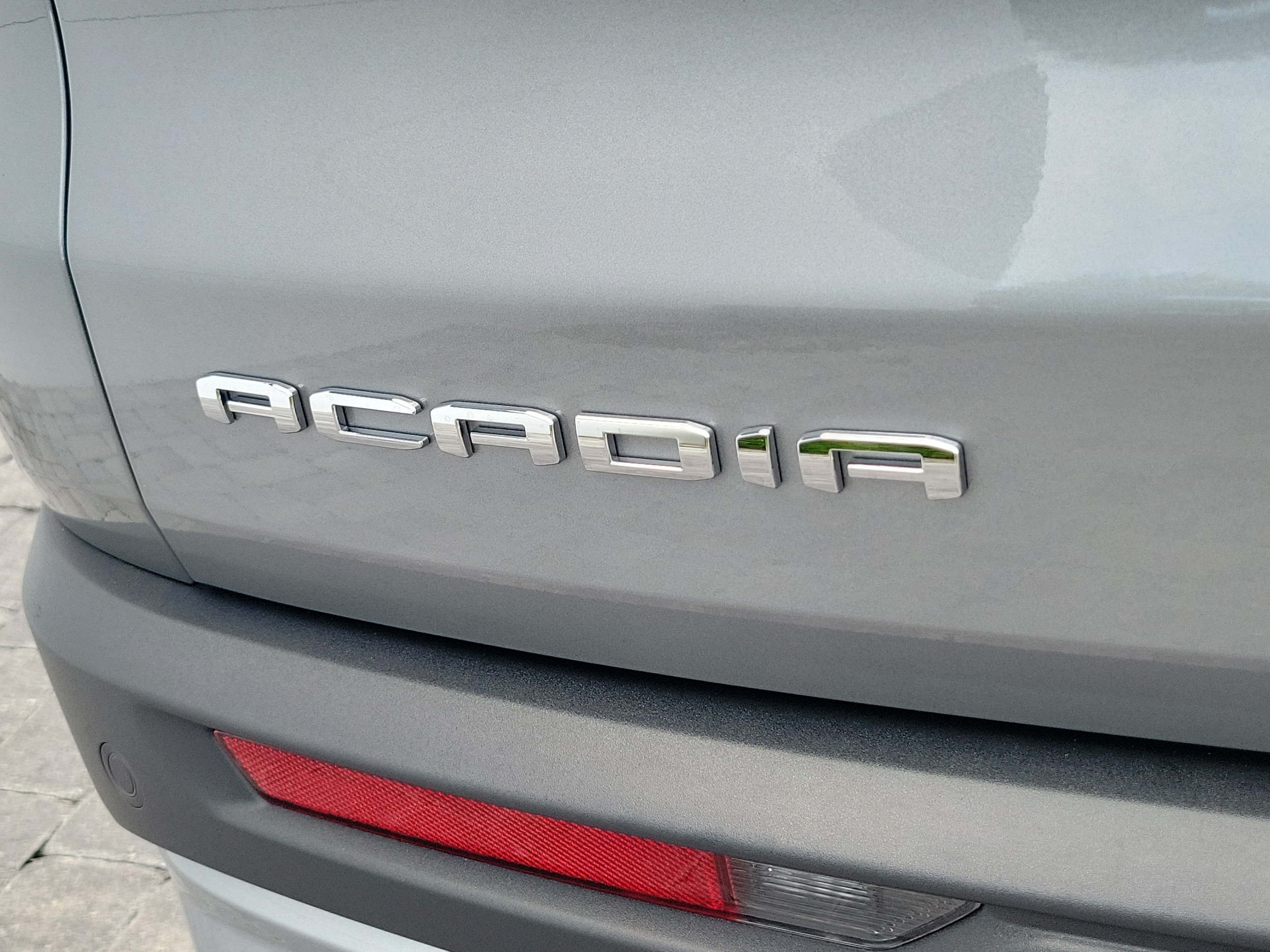 2026 GMC Acadia Elevation - Photo 7