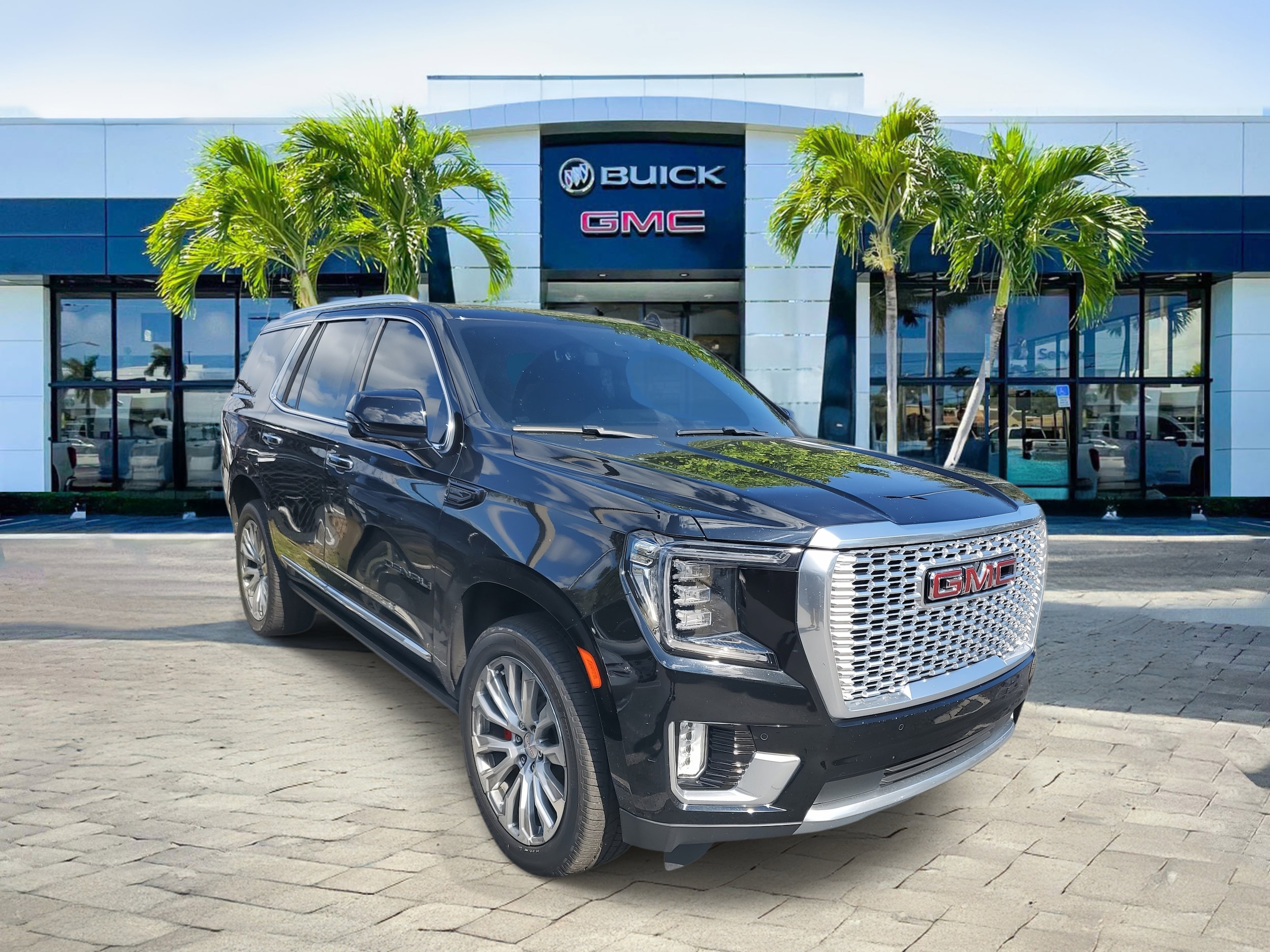 2022 GMC Yukon Denali's photo