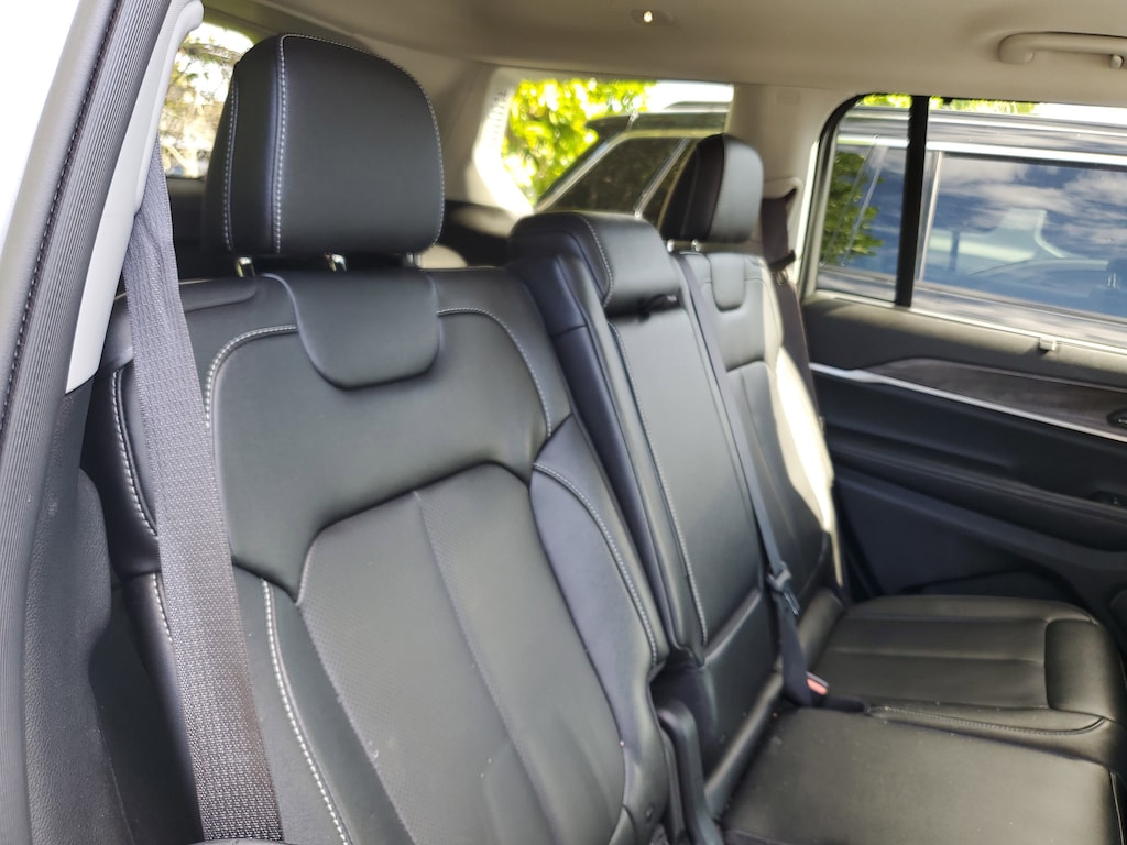 Used 2024 Jeep Grand Cherokee L Limited SUV