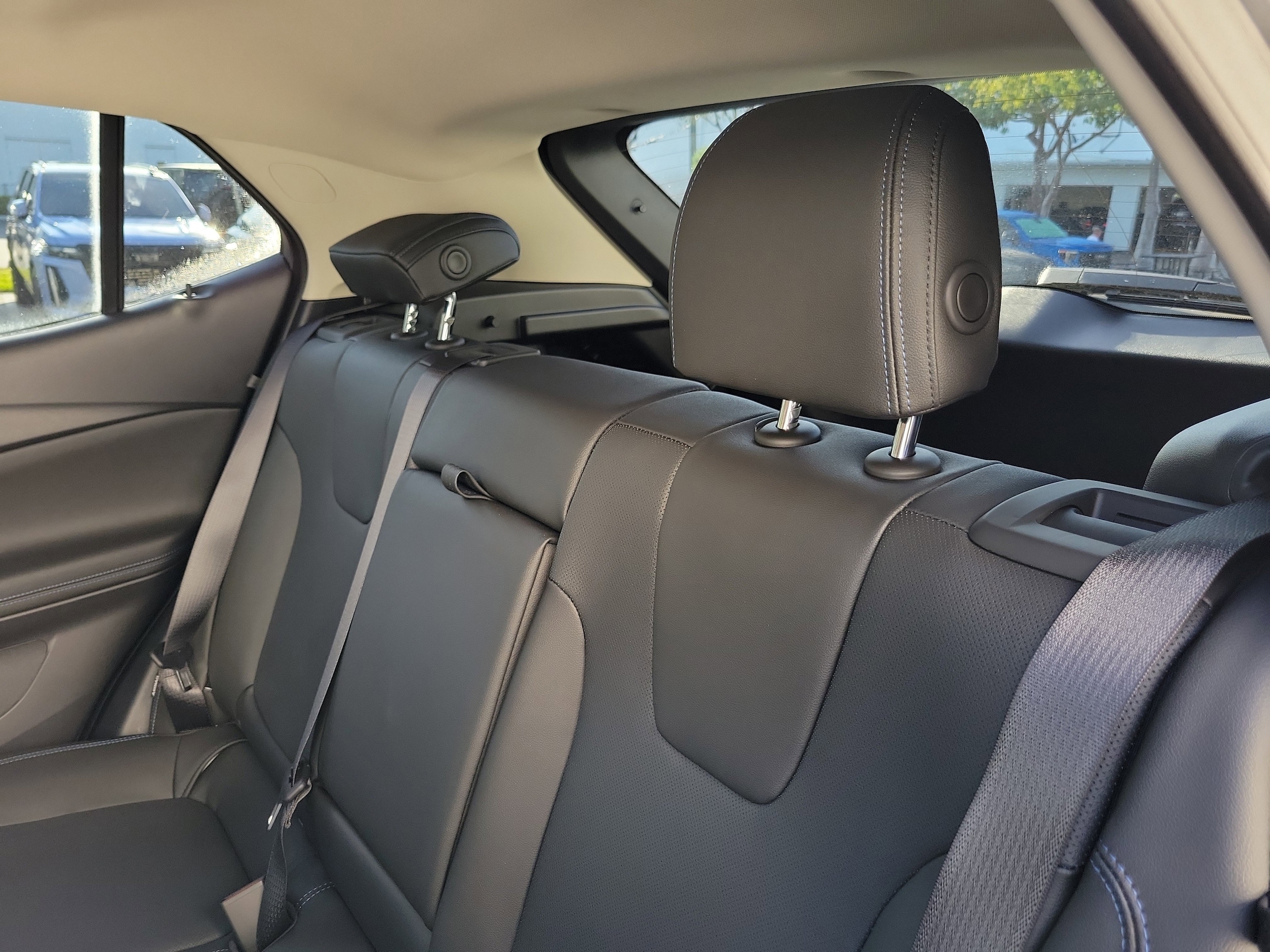2026 Buick Encore GX Sport Touring - Photo 12