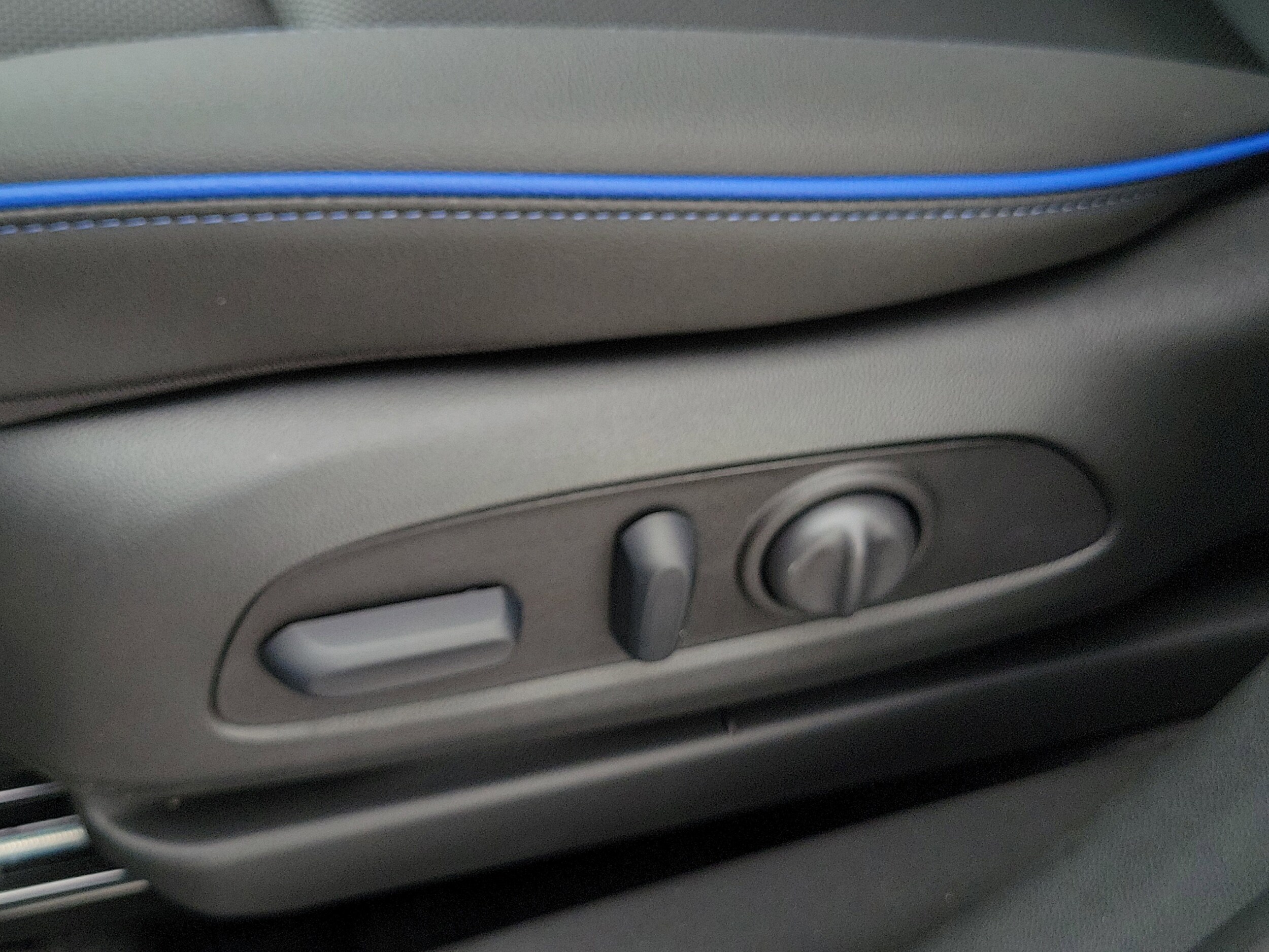 2026 Buick Encore GX Sport Touring - Photo 23