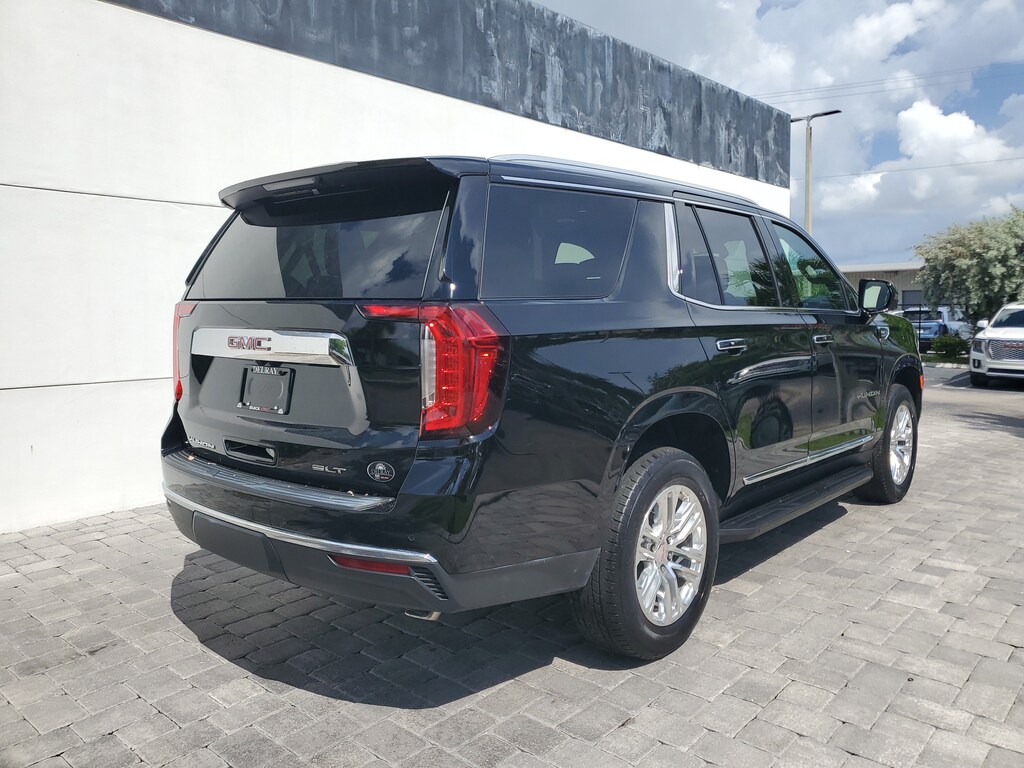 Used 2024 GMC Yukon SLT SUV