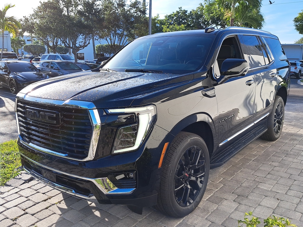 New 2026 GMC Yukon Elevation SUV