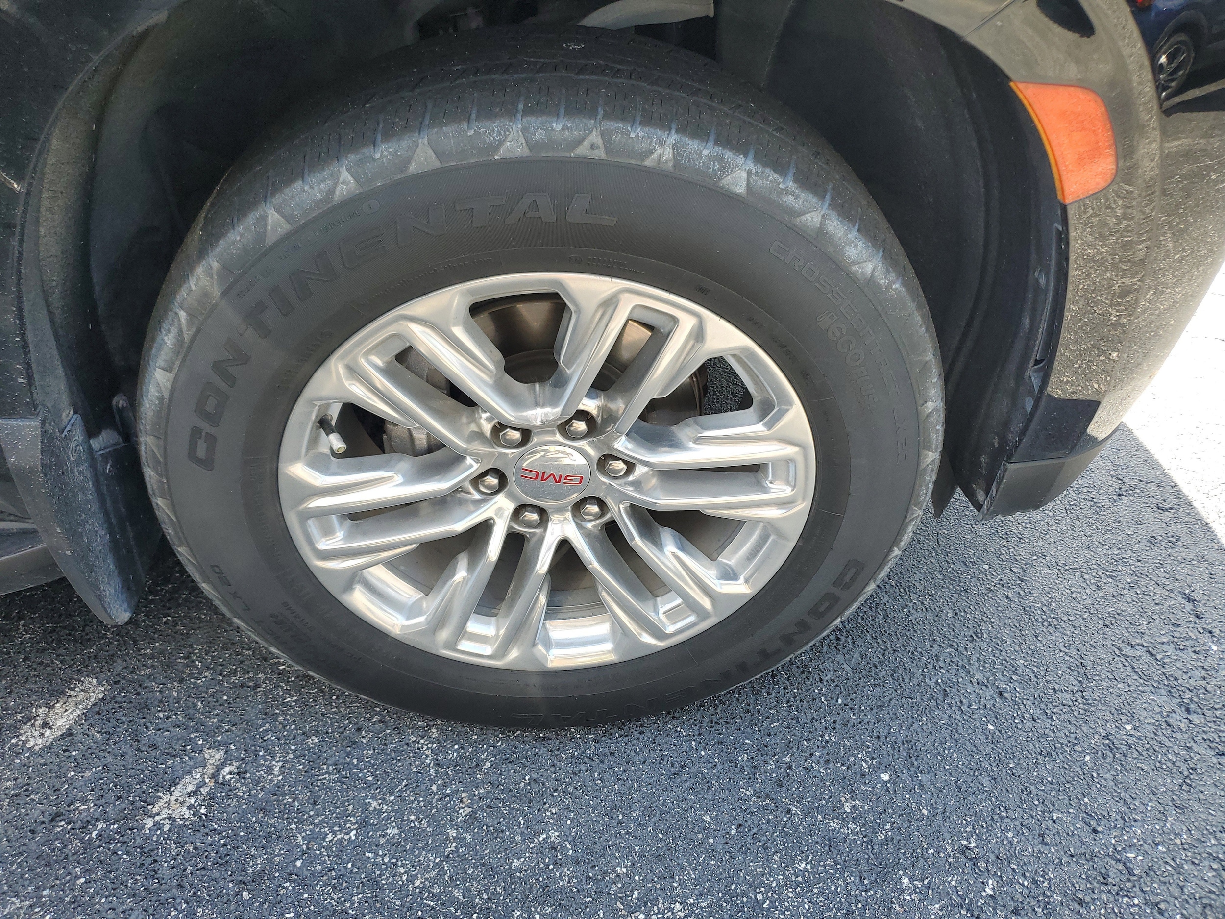 Used 2022 GMC Yukon XL SLE with VIN 1GKS2FKD8NR209791 for sale in Delray Beach, FL
