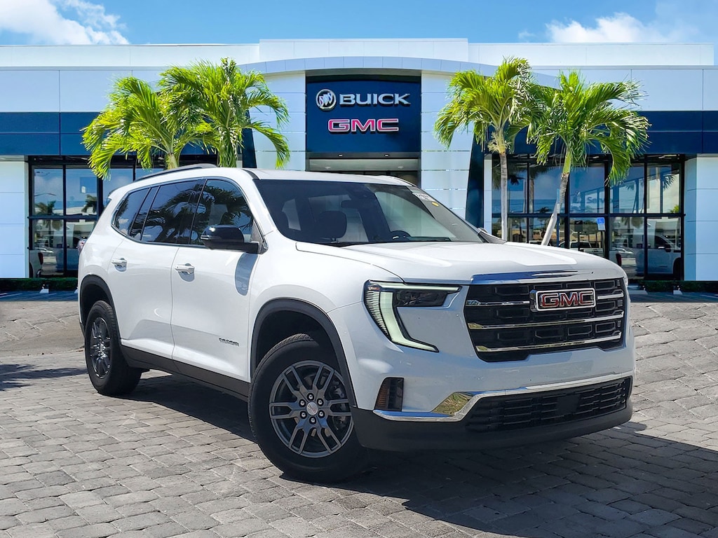 Used 2025 GMC Acadia Elevation SUV