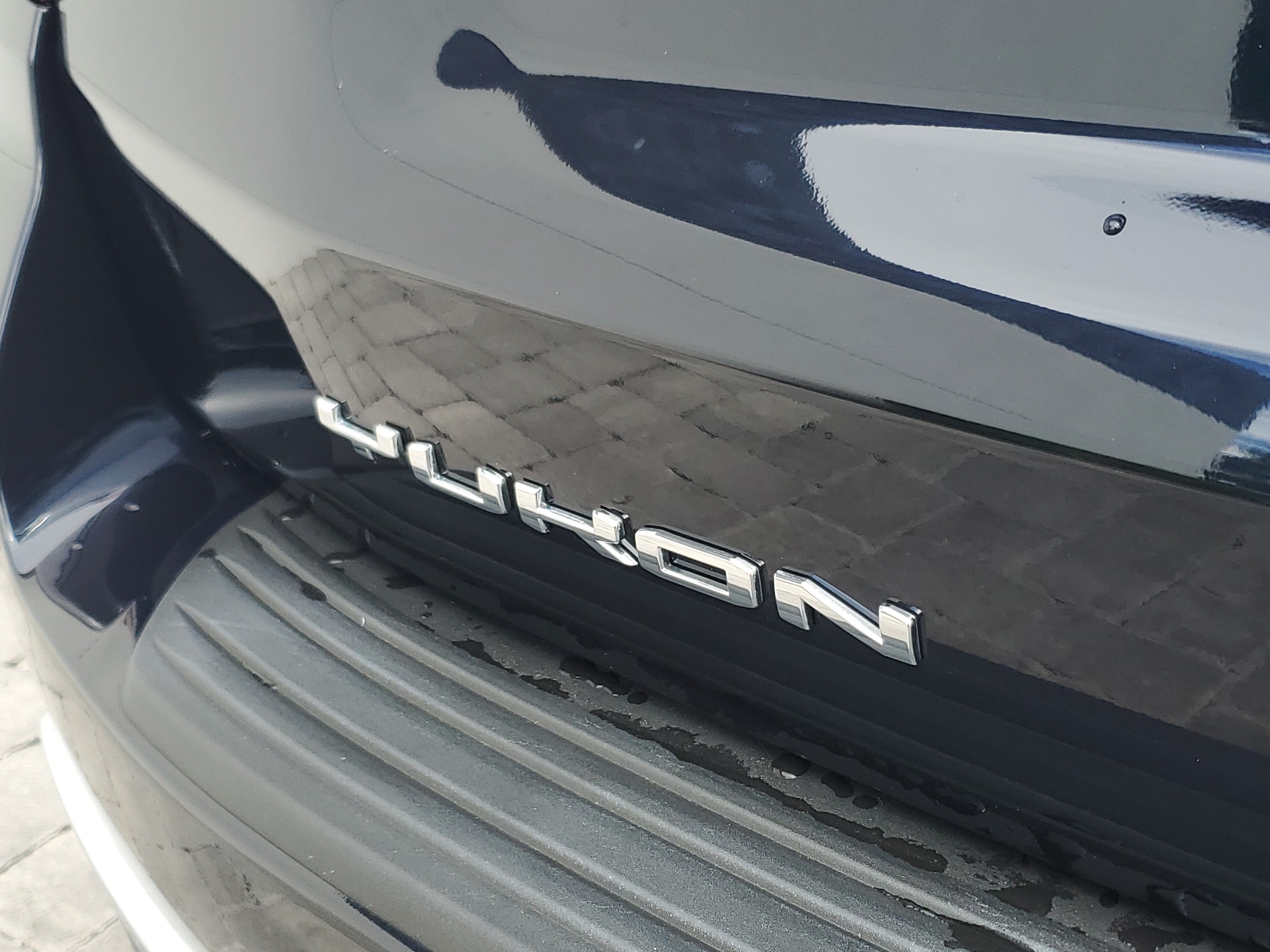 2021 GMC Yukon SLT - Photo 9