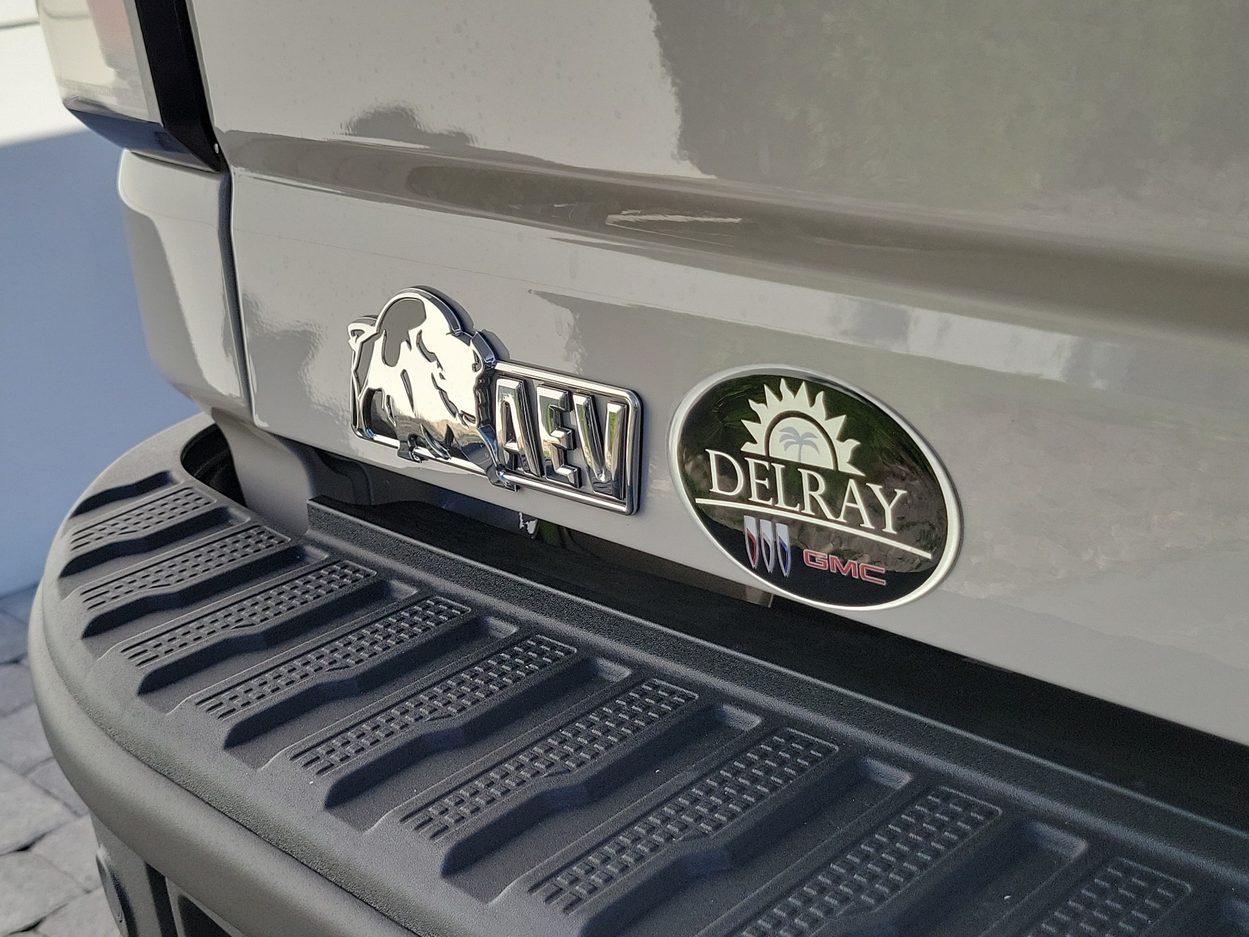2026 GMC Sierra 2500HD AT4X - Photo 8